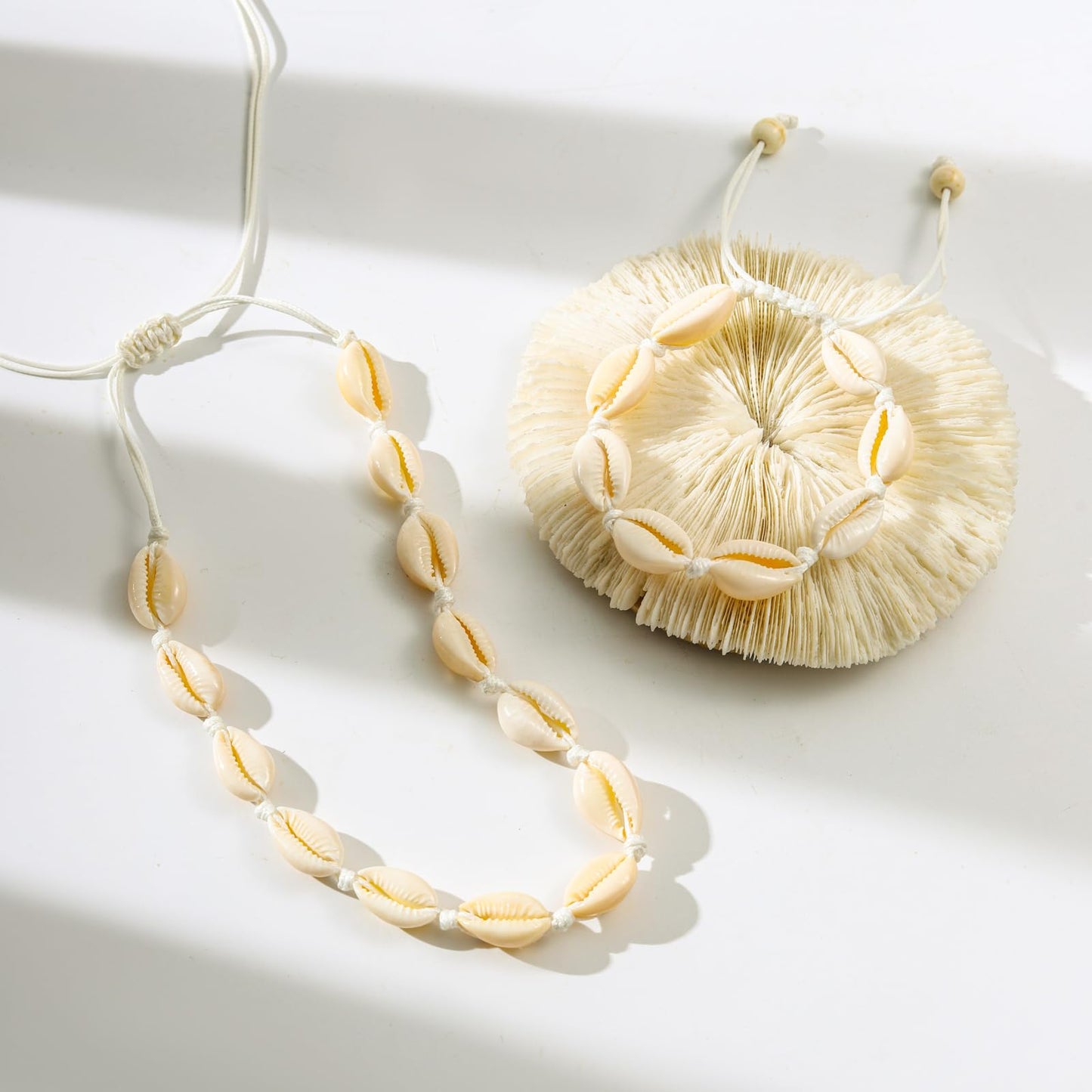 Starain 2Pcs Shell Necklace Anklet for Women Handmade Adjustable Puka Beach Shell Necklace Set