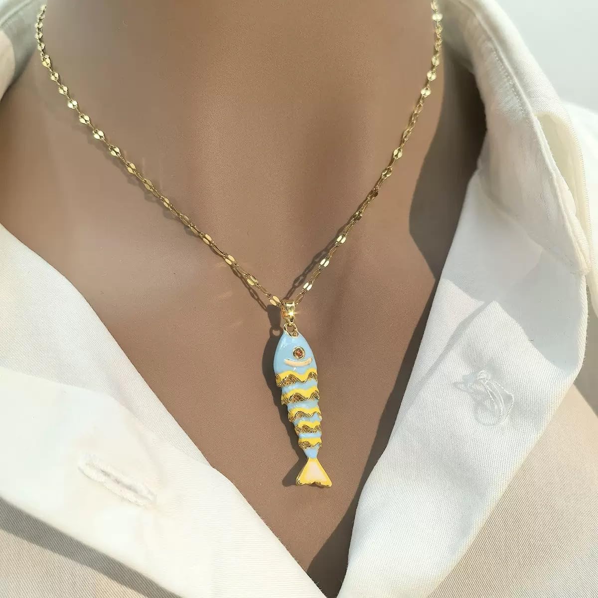 WSTWYC Color Fish Necklace for Women,Dainty Lucky Fish Pendant Necklaces Summer Ocean Minimalist Jewelry gift (white)