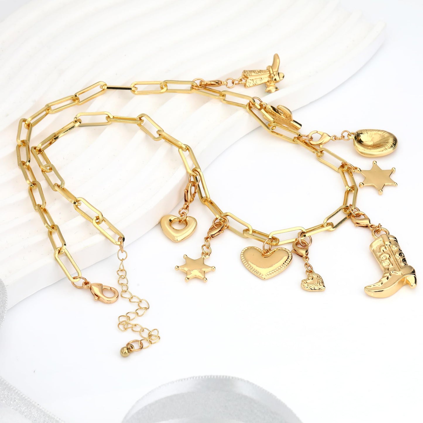 BONJOULRY Charm Necklace for Women Gold Western Coastal Cowgirl Cowboy Boot Heart Star Cactus Charms Chunky Paperclip Chain Statement DIY Choker Necklace Jewelry Gifts Boots