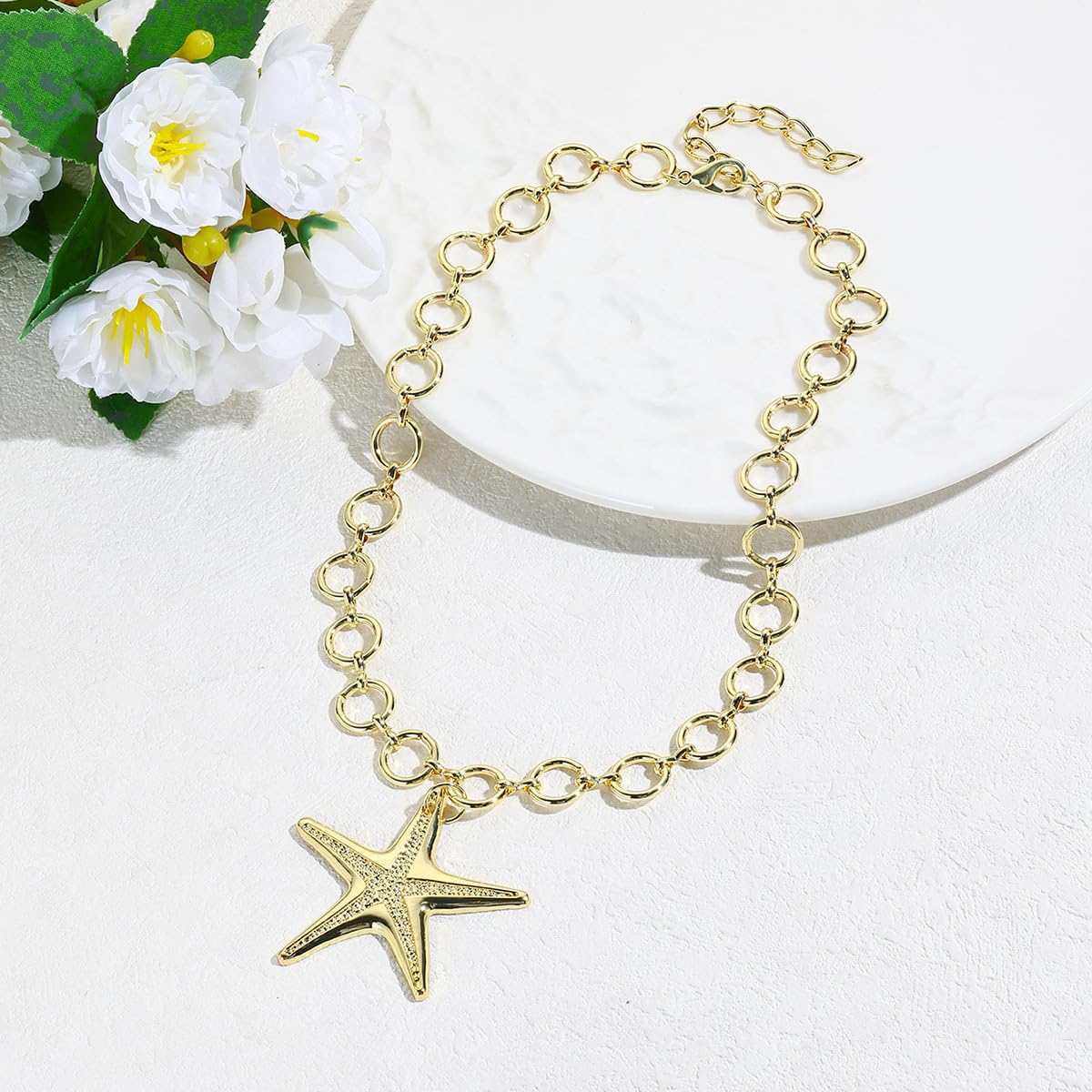 Gold Starfish Necklace for Women Chunky Gold Necklace Large Starfish Pendant Choker Necklaces Summer Ocean Beach Dresses Jewelry Boho Sea Star Necklaces for Women Beach Party Jewelry (Style A)