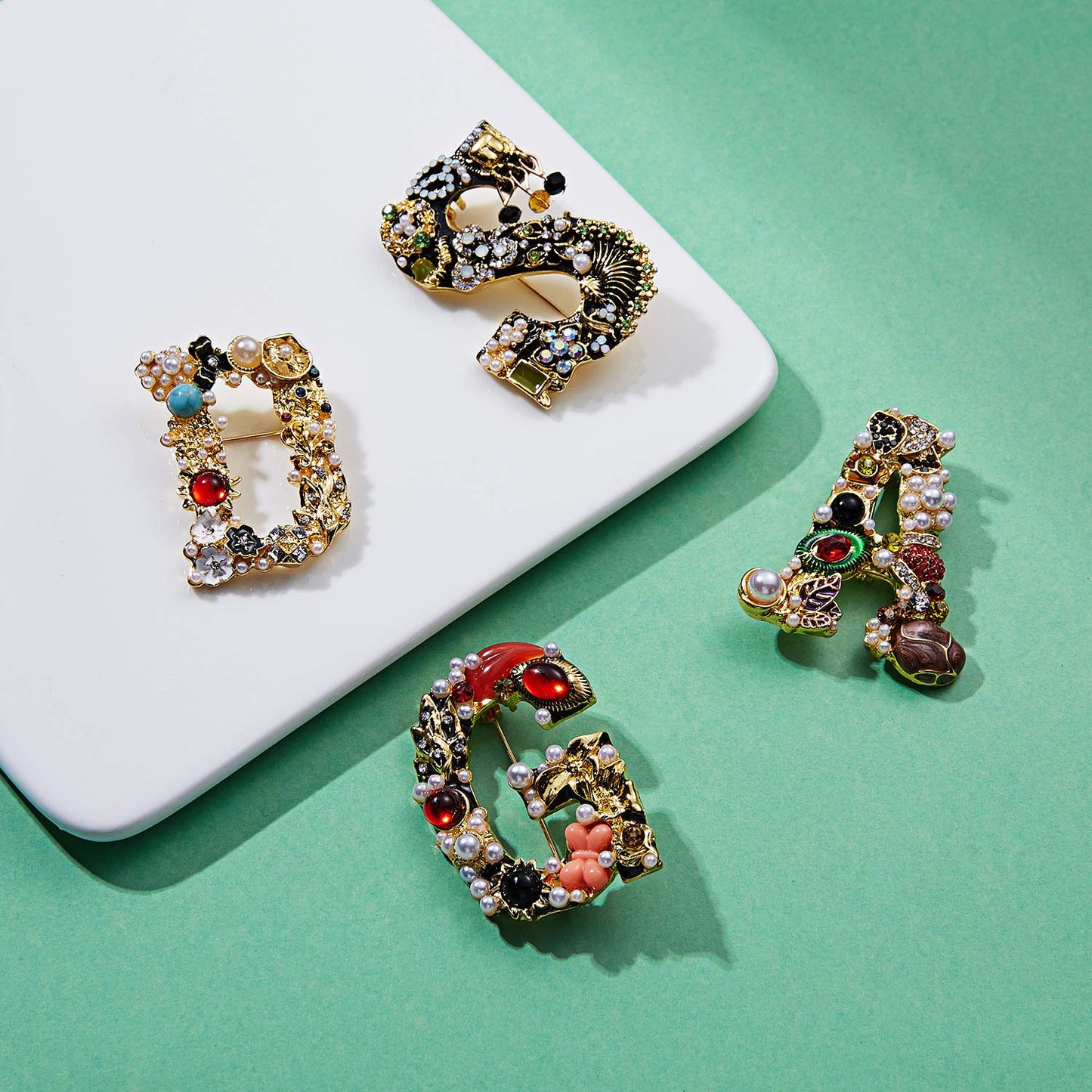 RINHOO Pearl Initial Brooch Pin Crystal A-Z 26 Alphabet Letters Brooch Colorful Enamel Breastpin Pin Jewelry for women Gifts (D)