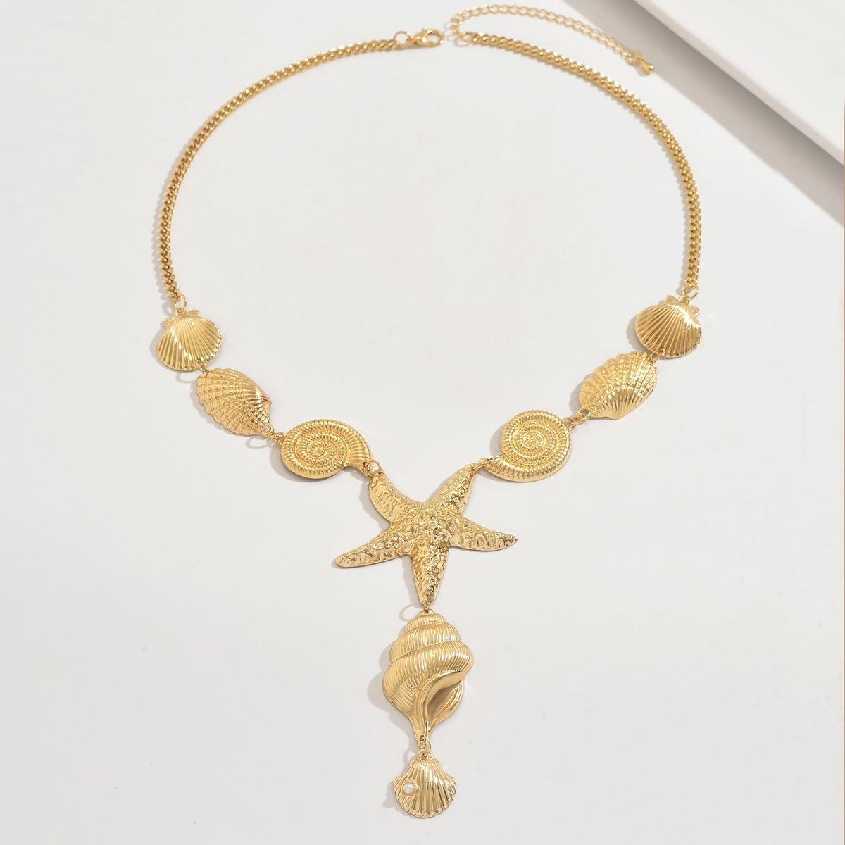 VIYPDRST Starfish Shell Necklaces For Women Big Seashell Beach Conch Y-Shaped Pendant Boho Summer Statement Beach Collar Holiday Jewelry (Gold)
