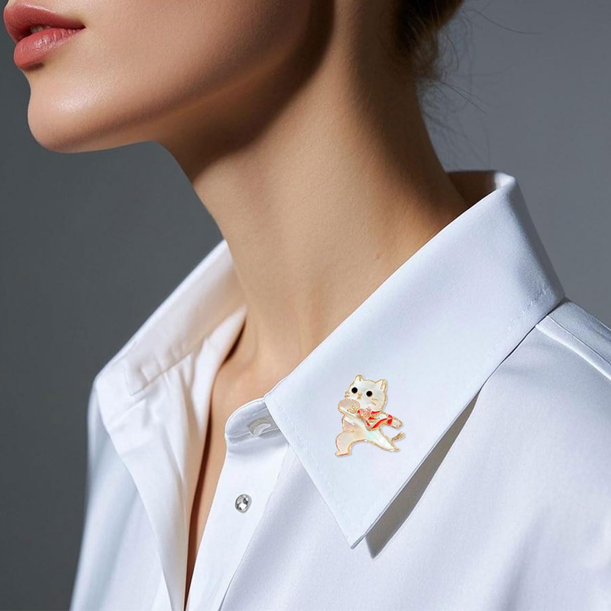 Cat Brooch for Women White Shell Cat Pin Animal Brooch Birthday Holiday Gift for Girlfriend Wife Mother