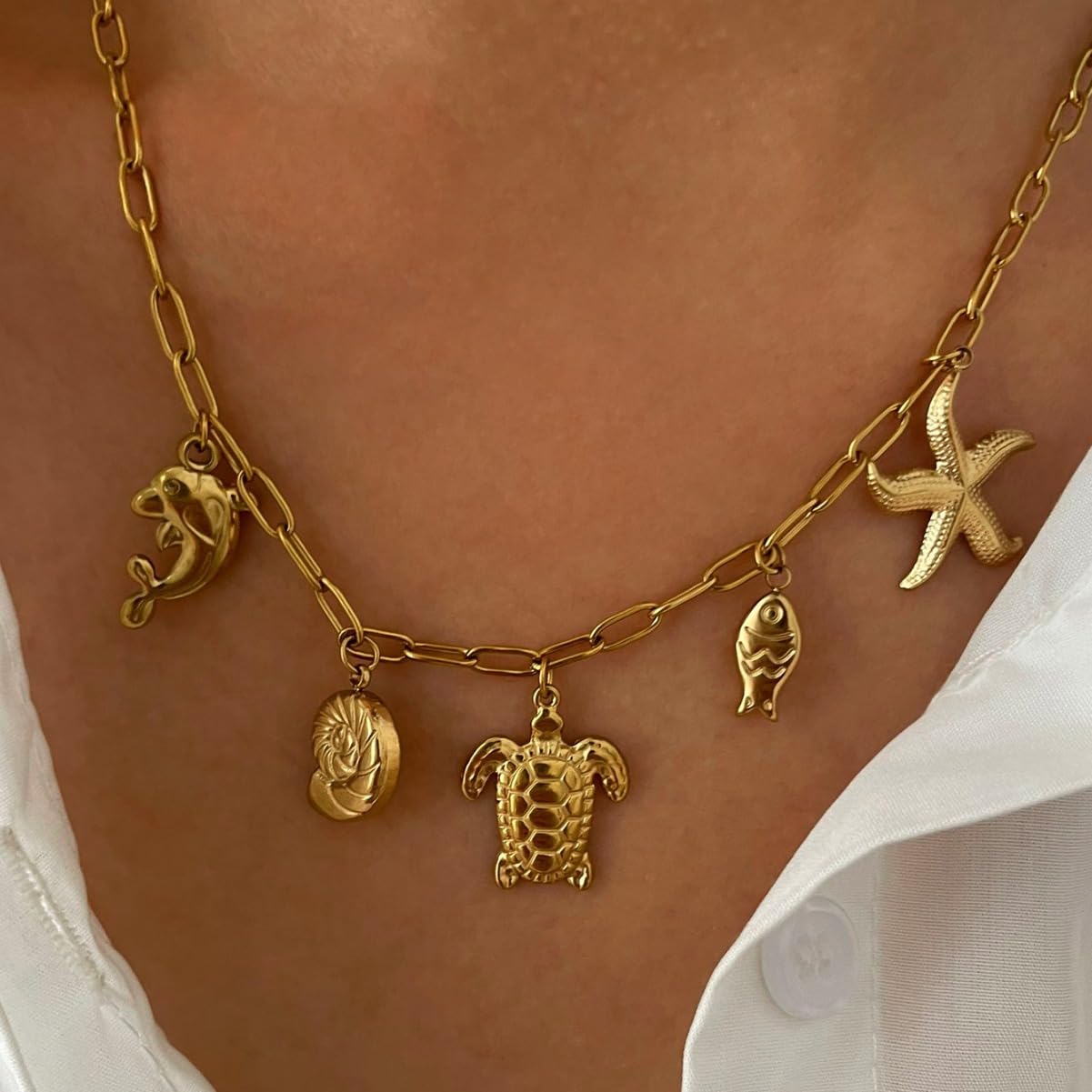 MERGEWORLD Gold Sea Shell And Starfish Necklace For Women Ocean Charm Jewelry -Beach Jewelry with Sea Turtle Dolphin Pendants, Stainless Steel Dainty Beach Gift