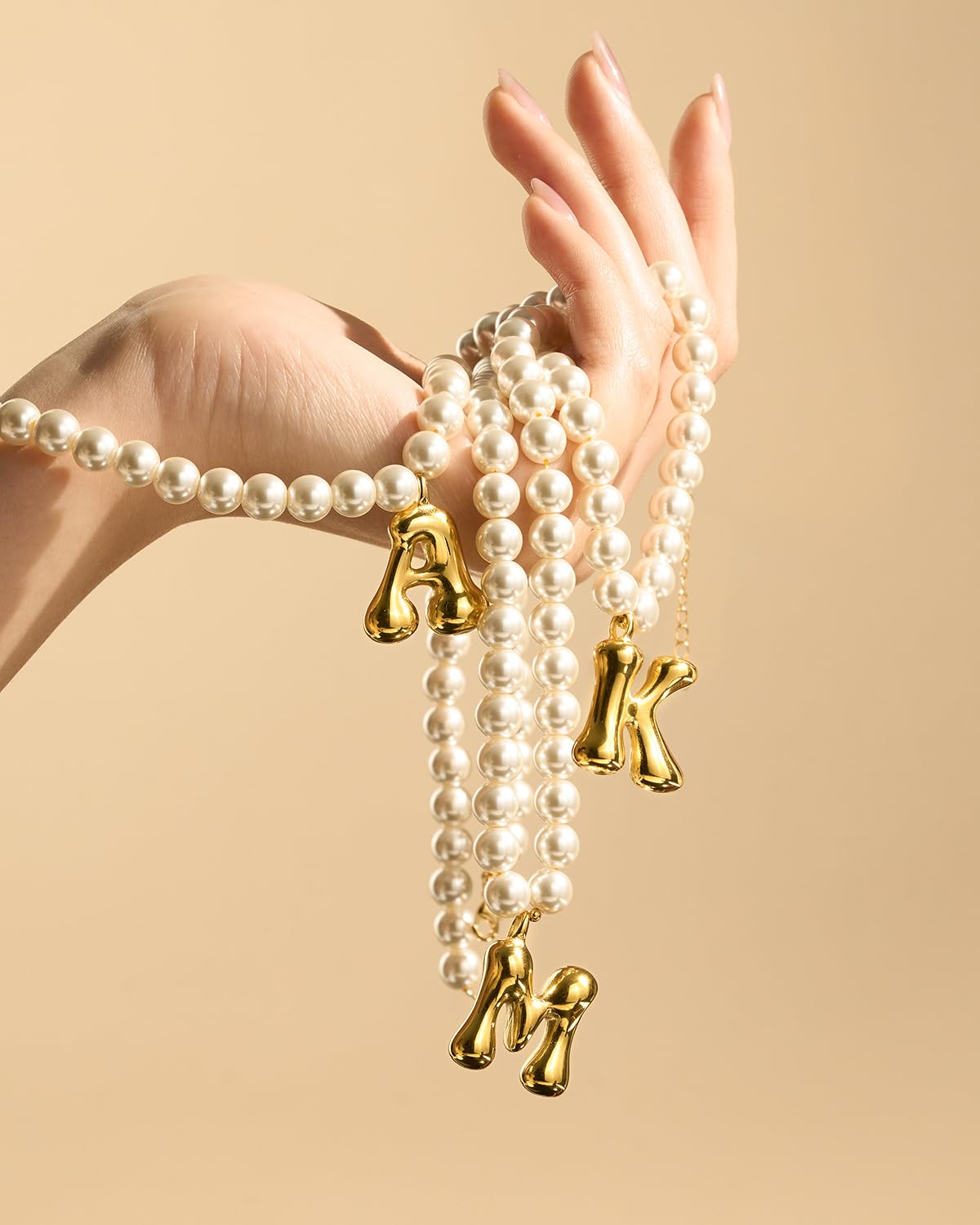 DoDoBeads Pearl Initial Necklace, 18K Gold Plated Stainless Steel Balloon Letter Pendant C, Non-Tarnish Waterproof Chunky Monogram Jewelry Gifts for Women Teens