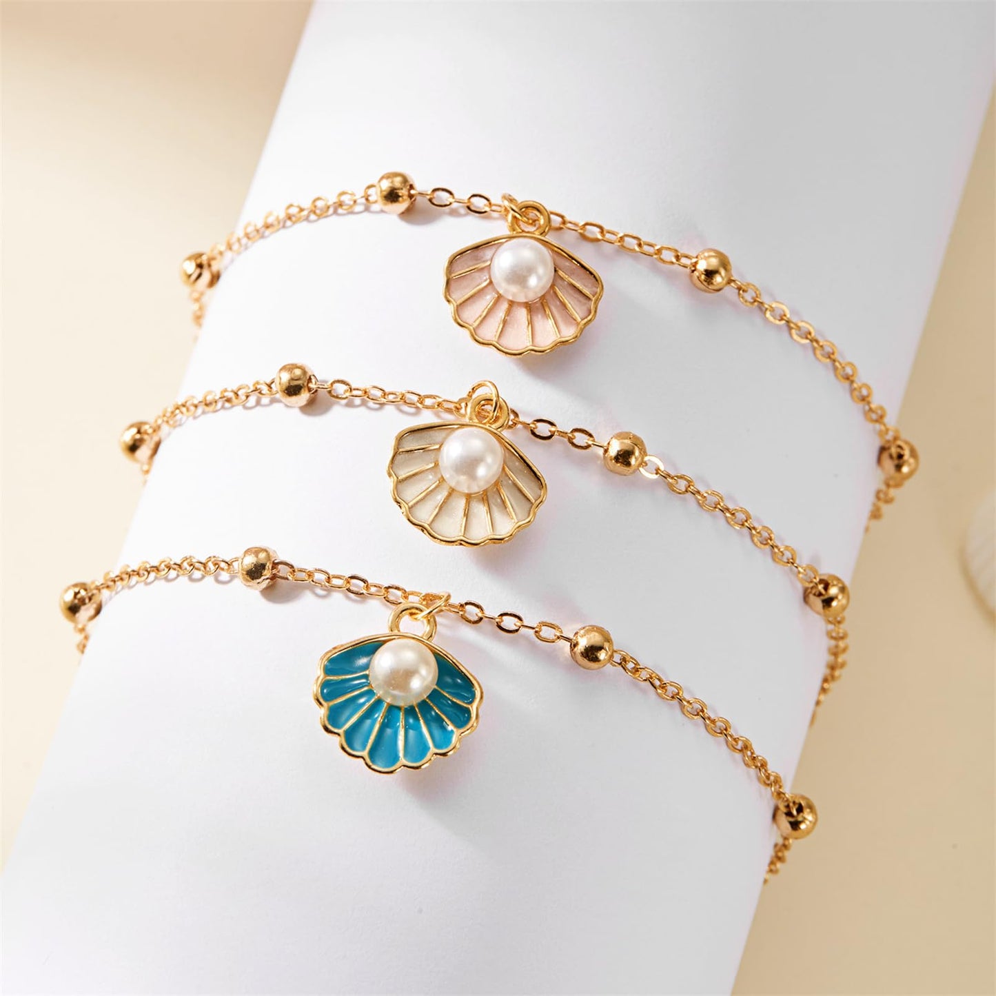 Seashell Pearl Bracelets Set Gold Plated Layered Boho Enamel Pink Sea Shell Starfish Mermaid Conch White Pearls Charm Ankle Bracelet for Women Summer Hawaiian Beach Vacation Fashion Jewelry (3pcs bracelets)