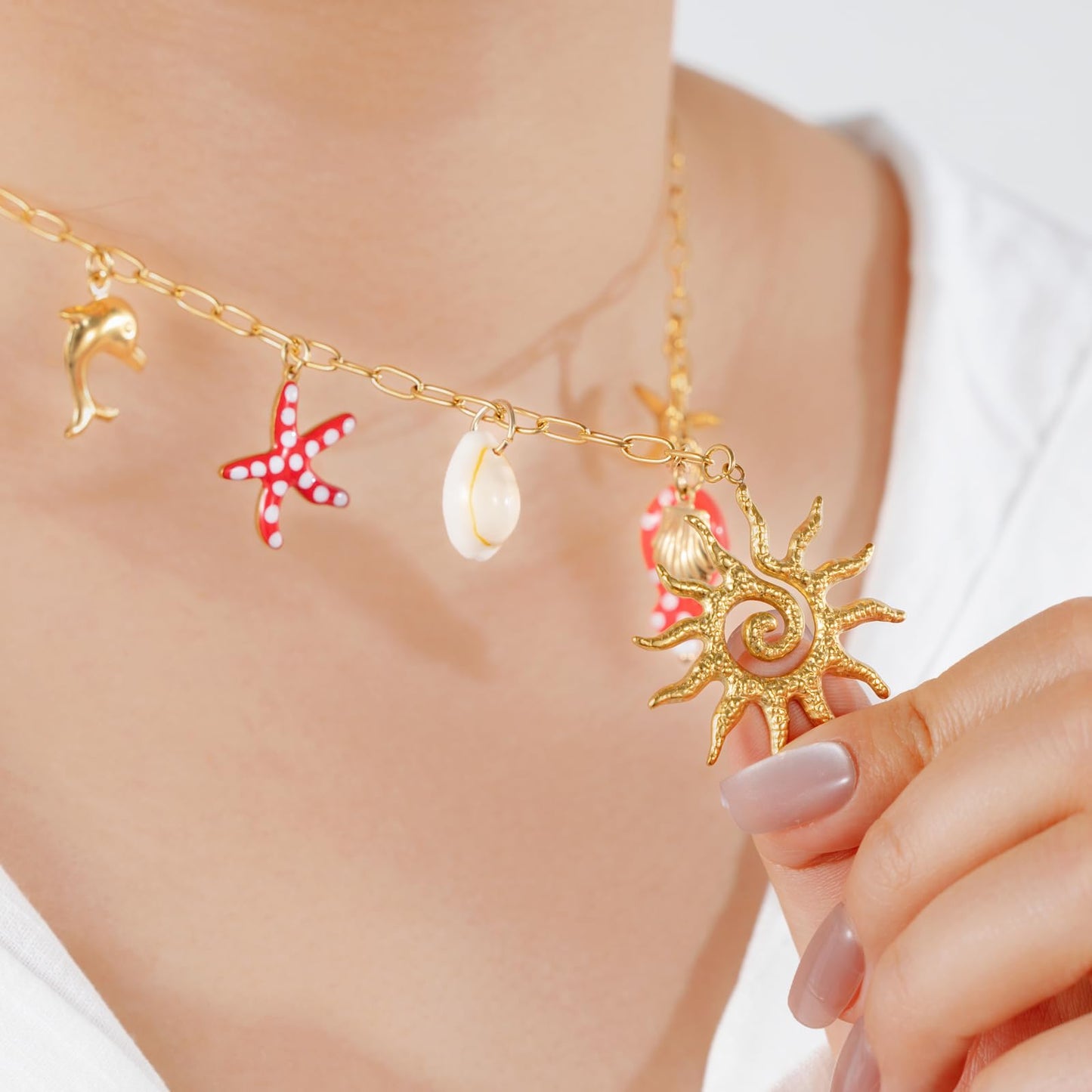 Chunky Gold Necklace Statement Boho Beach Ocean Summer Stainless Steel Jewelry Shell Starfish Turquoise Dolphin Pearl Sun Flower Wave Heart Fish Charm Choker Necklaces for Women(Sun)