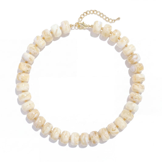 Badu Beige Chunky Beaded Necklace for Women,Acrylic Bead Choker Statement Necklace Cute Trendy Necklaces Jewelry Gifts