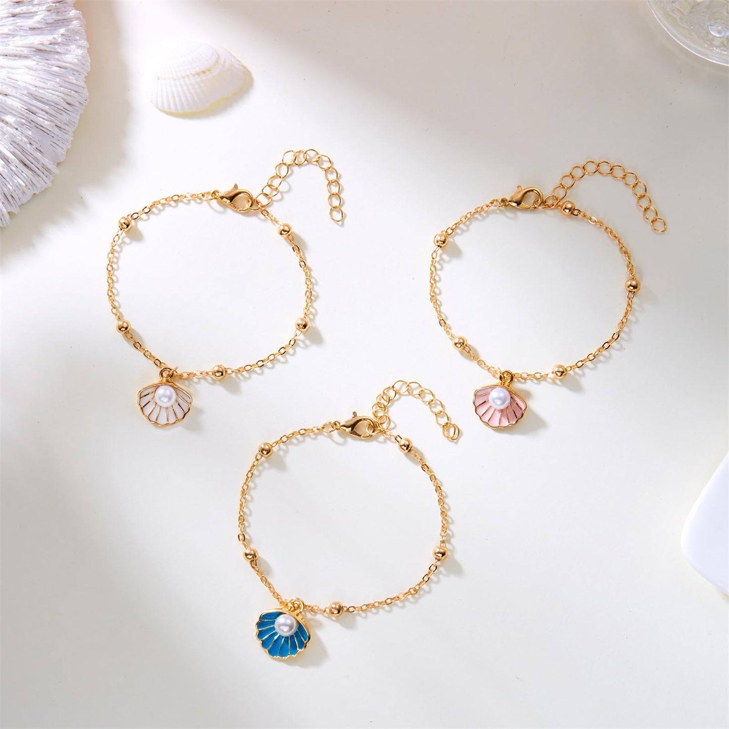 Seashell Pearl Bracelets Set Gold Plated Layered Boho Enamel Pink Sea Shell Starfish Mermaid Conch White Pearls Charm Ankle Bracelet for Women Summer Hawaiian Beach Vacation Fashion Jewelry (3pcs bracelets)