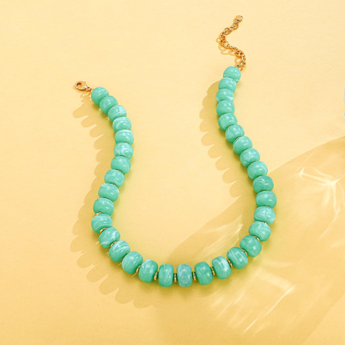 HolidayQbee Beaded necklace for Women Boho Bead Chunky Necklace Big Mint Green Bead Necklace Fashion Trendy Summer Colorful Resin Beaded Necklaces Jewelry Gifts