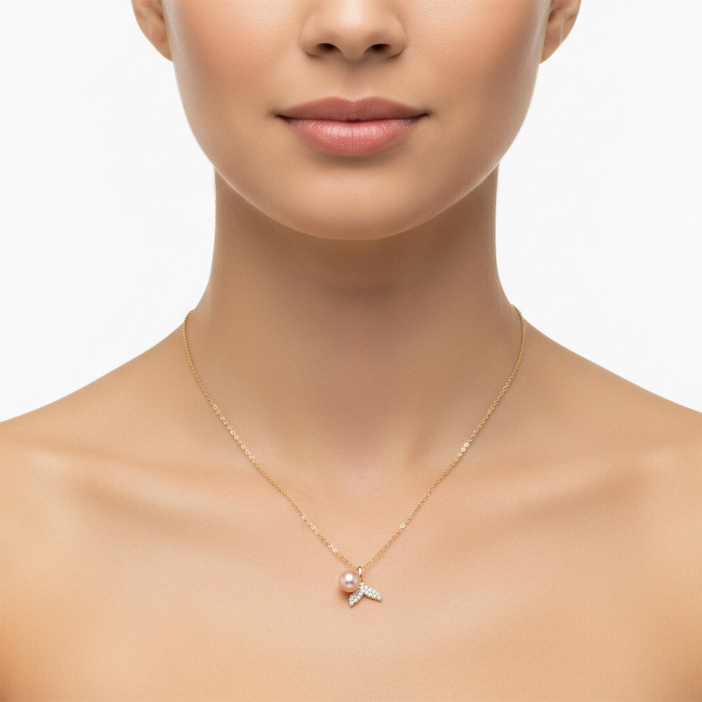GLUBU Fish Necklace for Women Natural Pearl Necklace Mermaids Summer Beach Necklaces for Women Sea Jewelry Elegant Pearl Choker Necklaces for Women Summer Necklace Gift