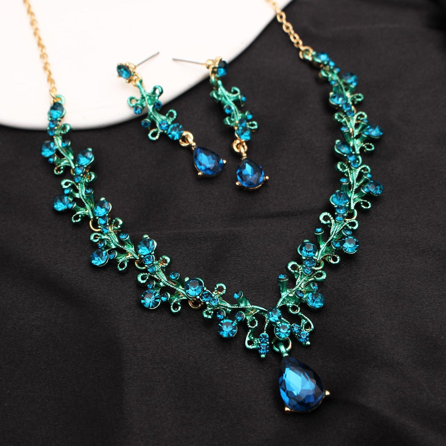 3Pcs Austrian Crystal Jewelry Set for Women, Necklace Dangle Earrings Link Bracelet Jewelry Set with Gold/Platinum/Gun Plated, Wedding Party Jewelry for Bridal Bridesmaid (Blue-Gold Plated)