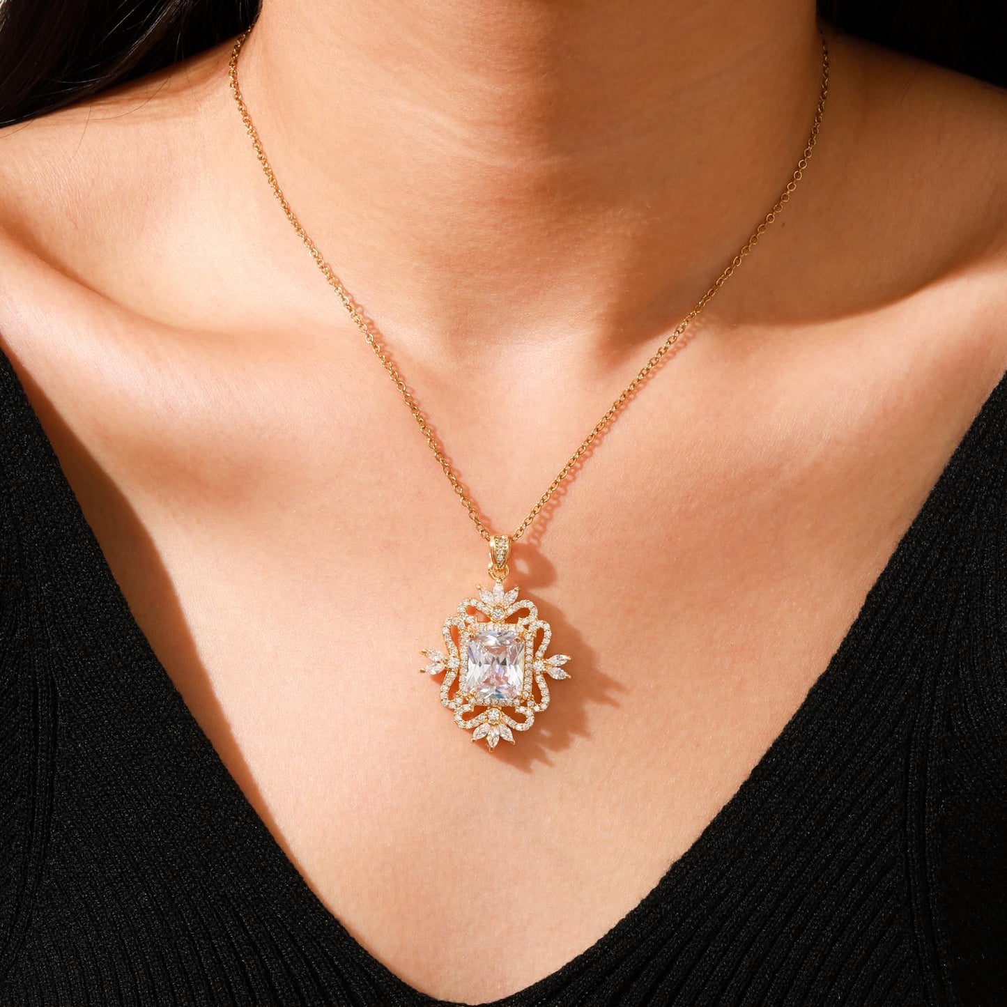 Baroque Square April Birthstone Diamond Necklaces for Women-Gold Plated Imitation Diamond Pendant Waterproof Non Tarnish Maximalist Jewelry For Birthday Valentines Day Mother's Day Christmas Thanksgiving Gifts