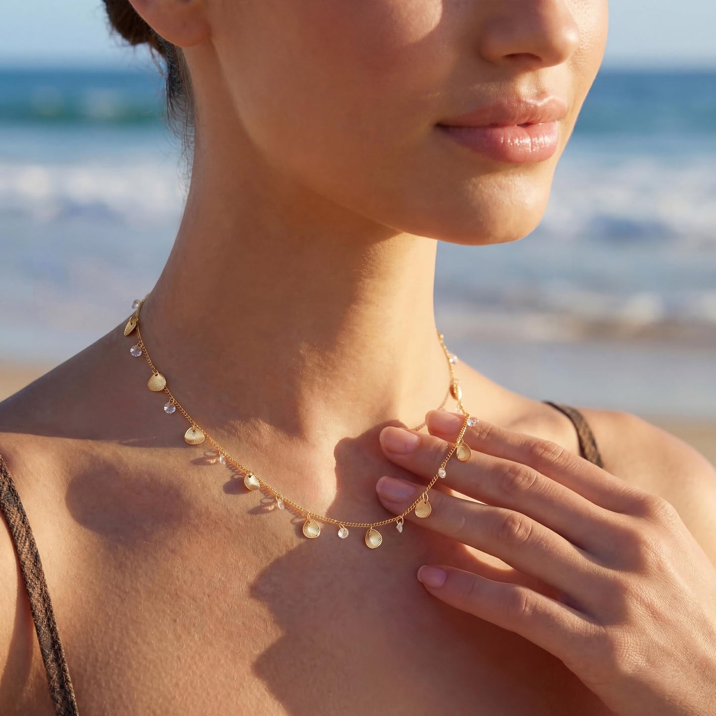 MYEARS Gold Shell Charm Choker Necklaces for Women 14K Gold Plated Dainty Cute Cubic Zirconia Choker Summer Ocean Beach Jewelry Trendy