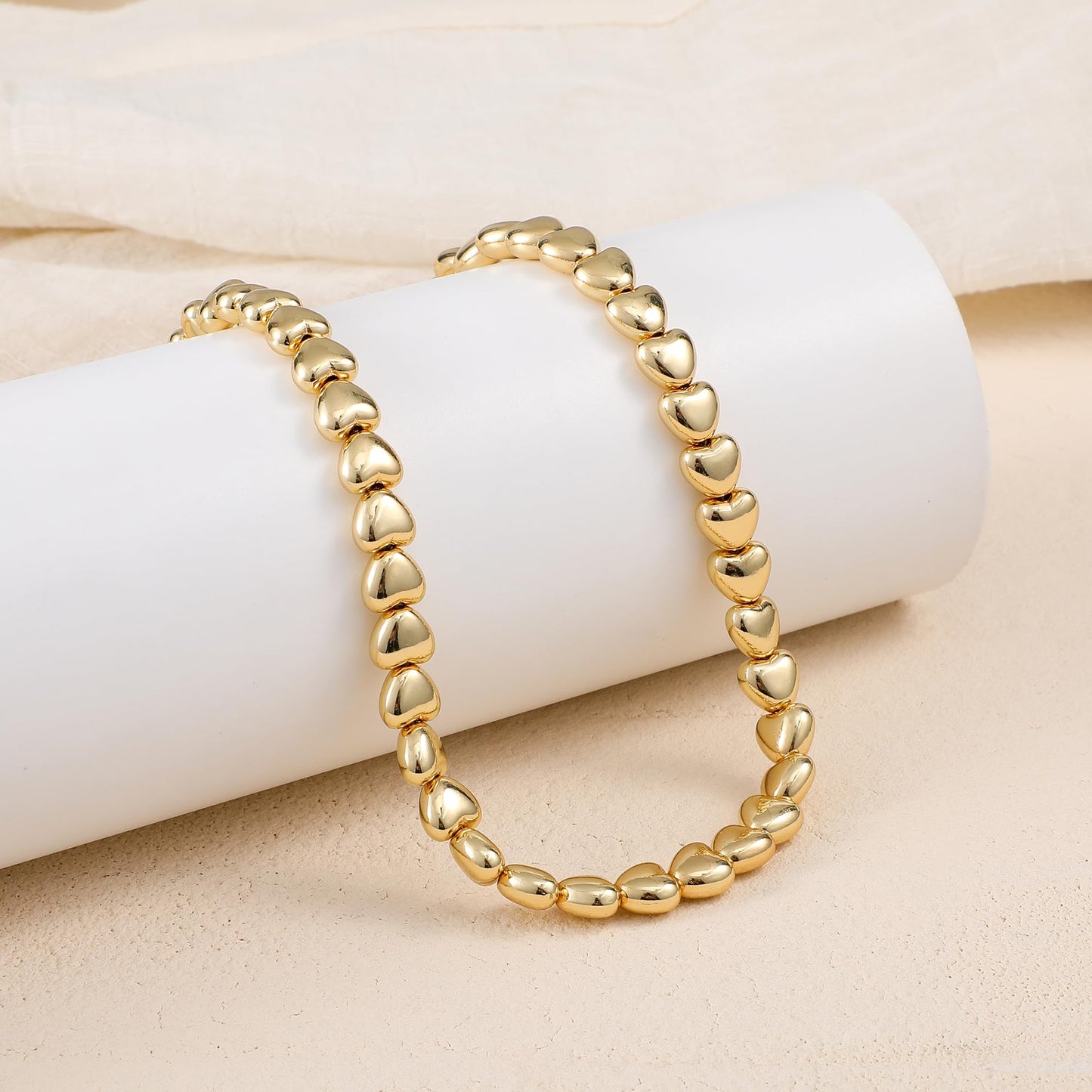 Sajidos Gold Plated Plastic Beaded Necklaces for Women 14K Gold Plated Bead Chunky Heart Charm Pendant Necklace Handmade Trend Fashion Jewelry Gifts
