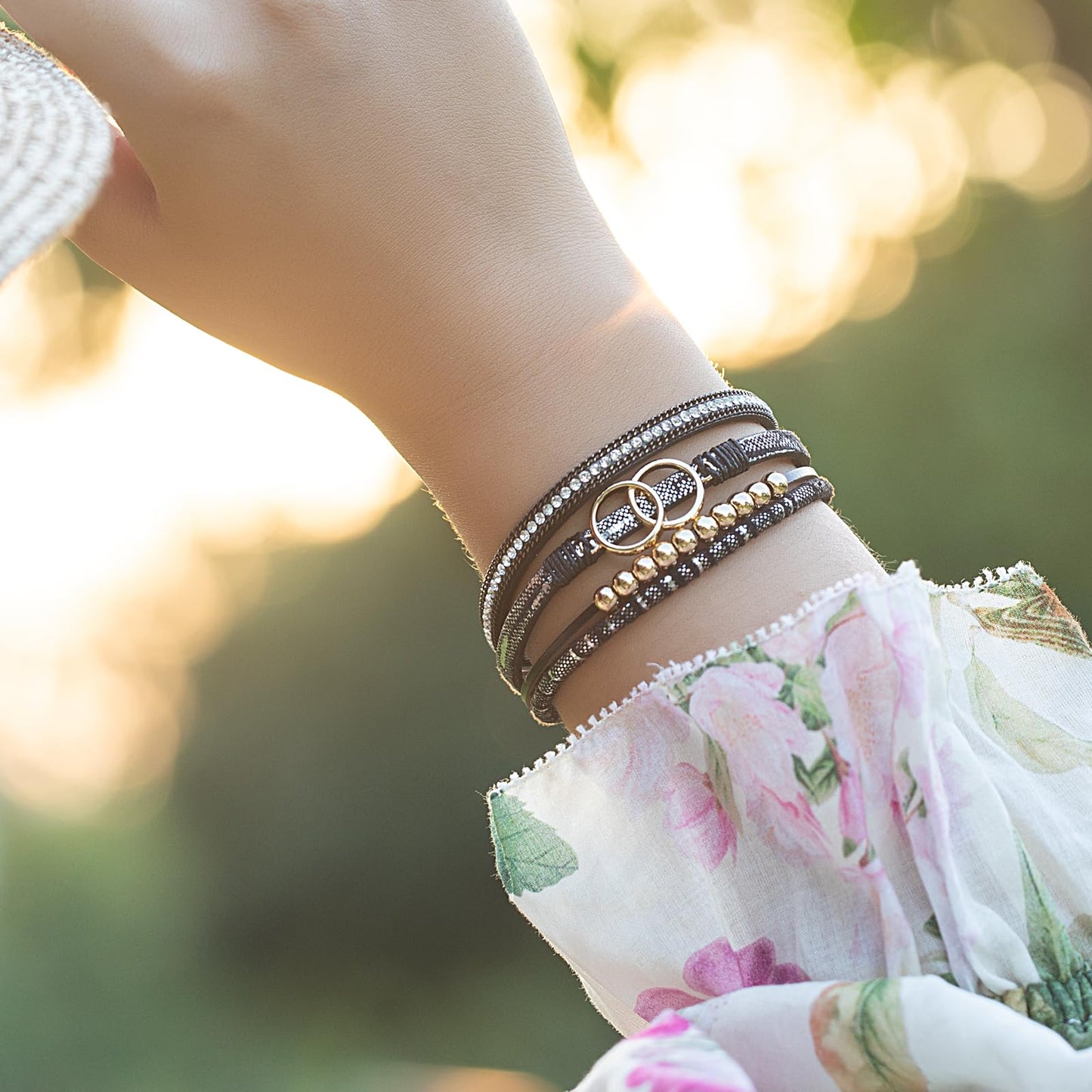 FANCY SHINY Boho Leather Wrap Bracelet Stackable Beaded Infinity Chunky Cuff Bracelets with Magnetic Clasp Western Hippie Outfits Jewelry Gifts for Women(Black)