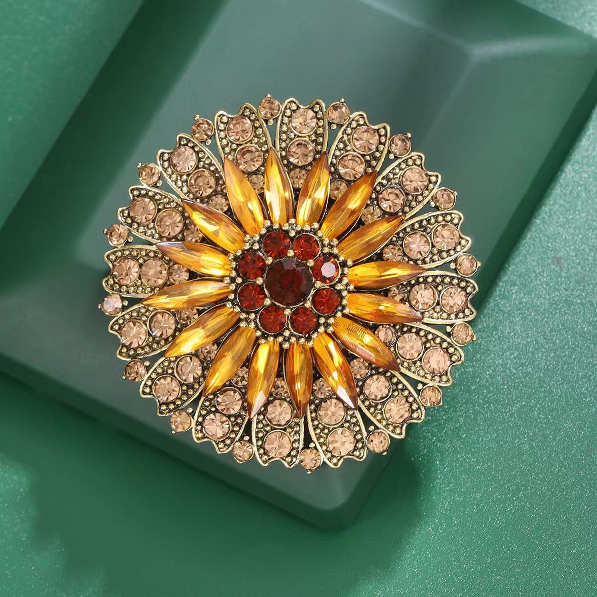 Rhinestone Crystal Flower Brooch Pin Sparkling Large Crystal Sunflower Brooch Vintage Floral Lapel Pins Rhinestone Flower Bouquet Broochs Rose Snowflake Broochs Wedding Bridal Dress Jewelry for Women (Yellow)