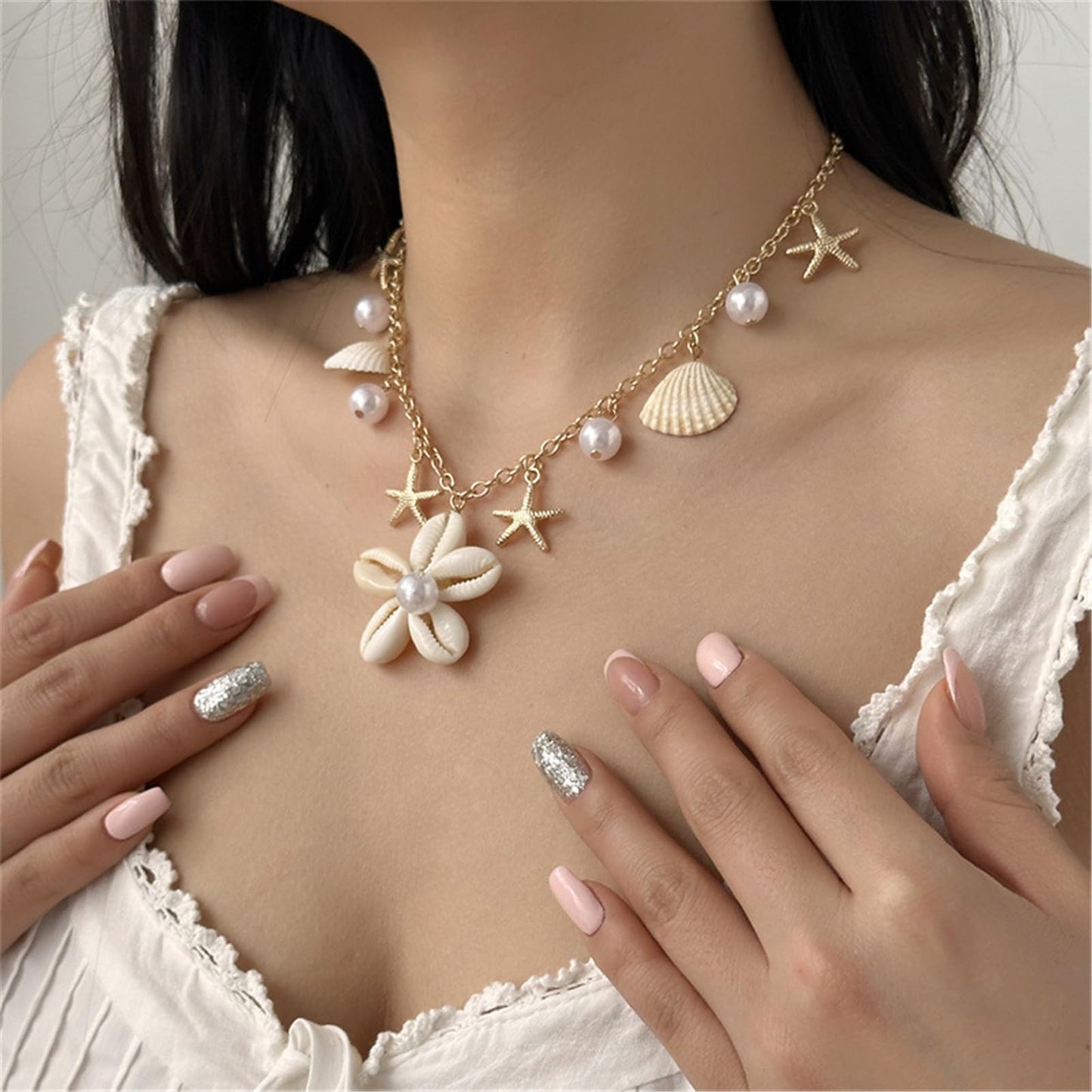 Seashell Flower Charm Necklace for Women Gold Plated Bohemian Starfish Sea Shell Cowrie Conch Floral White Pearl Ball Pendant Necklace for Ocean Summer Coastal Beach Holiday Outfits Trendy Jewelry (White)