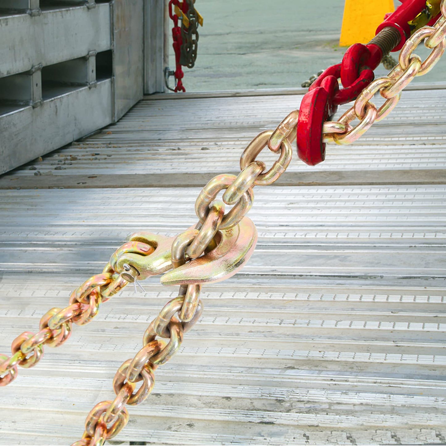 VEVOR Transport Binder Chain, 5/16''x20' Tow Chain with Grab Hooks, 4900lbs Safe Working Load, G80 Heavy Duty Chain, Logging Chain for Transporting Towing, Tie Down Binding Equipment