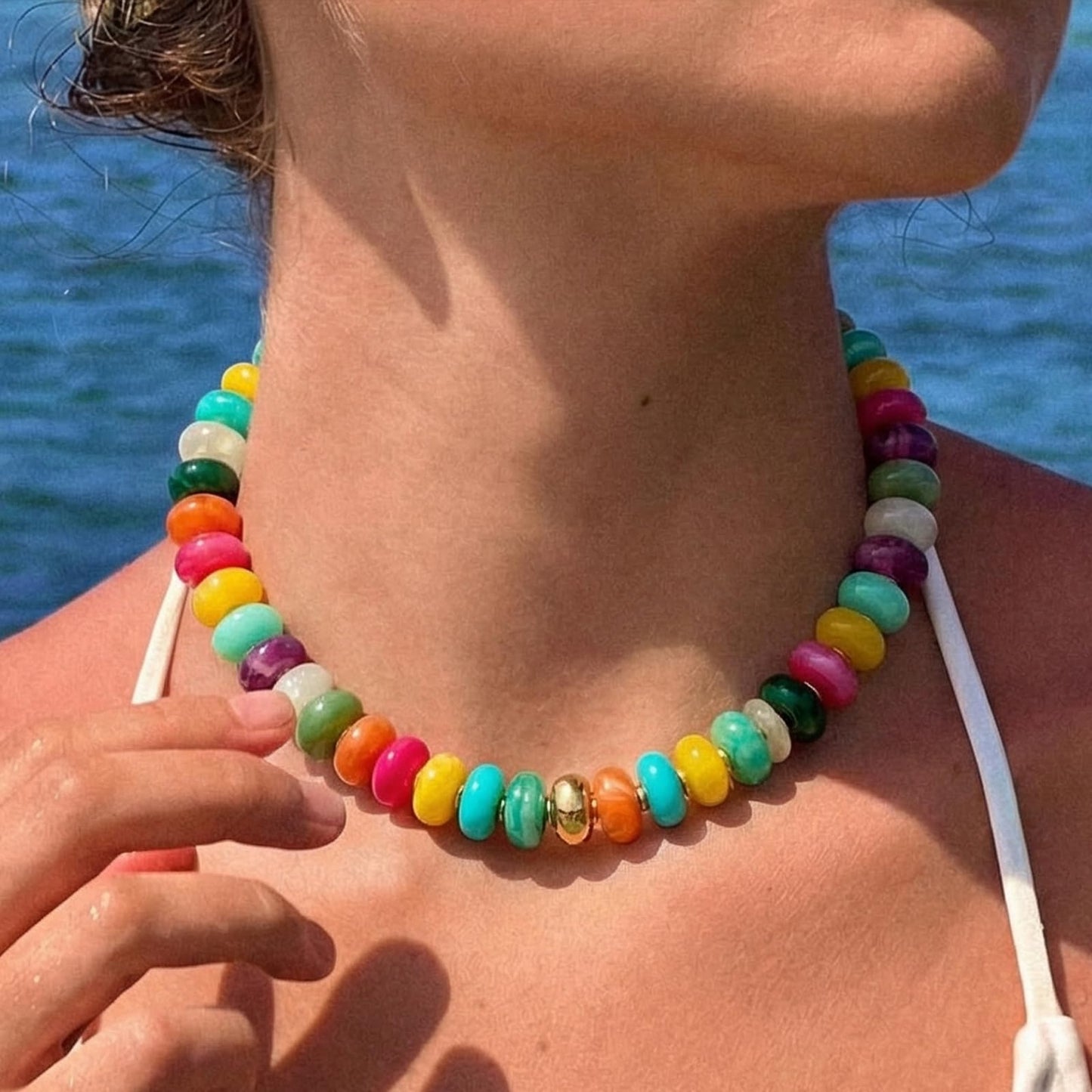 HolidayQbee Beaded Necklace for Women Chunky Colorful Beaded Choker Necklace Boho Oval Rainbow Bead Statement Necklaces Fashion Trendy Summer Beach Jewelry Gifts