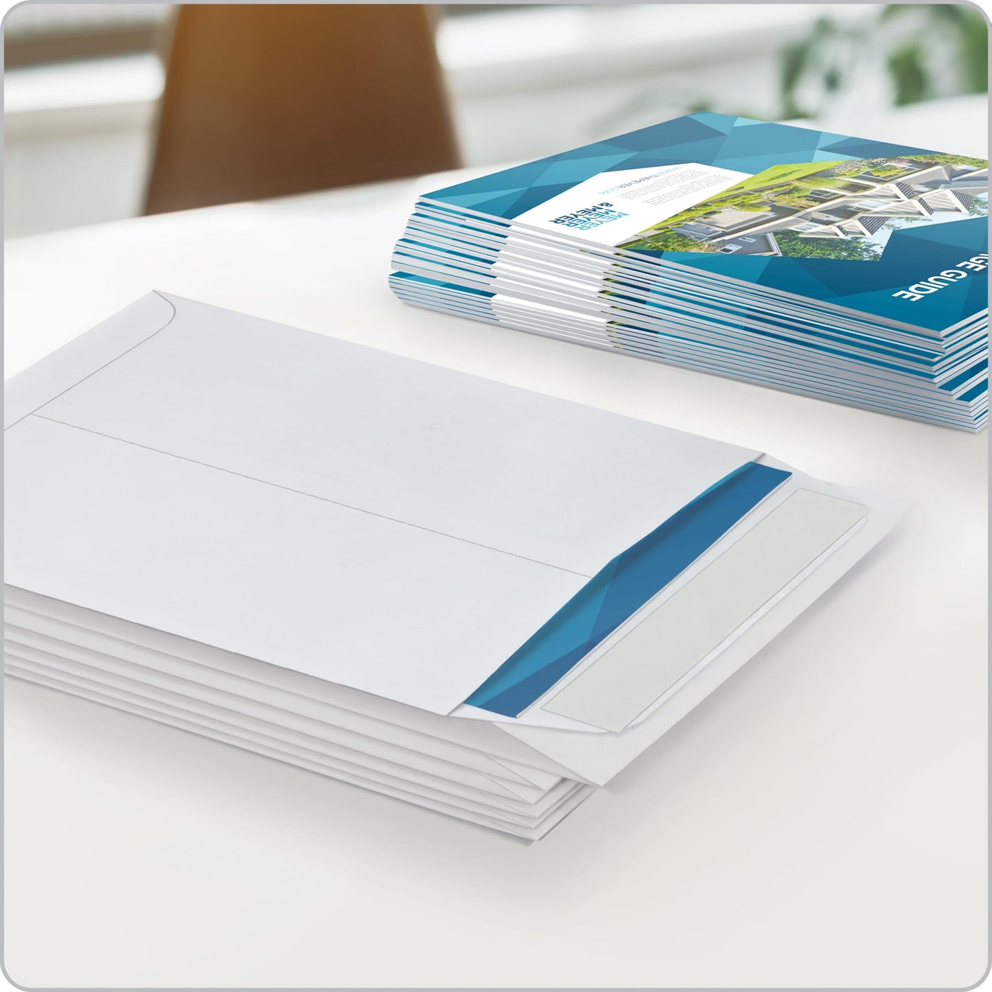 Columbian 6 x 9 Catalog Envelopes, 100 Pack, Catalog-Style with Self Seal Closure, Heavyweight 28 lb Paper, Self Sealing Envelopes for Mailing, Filing and Organizing, White