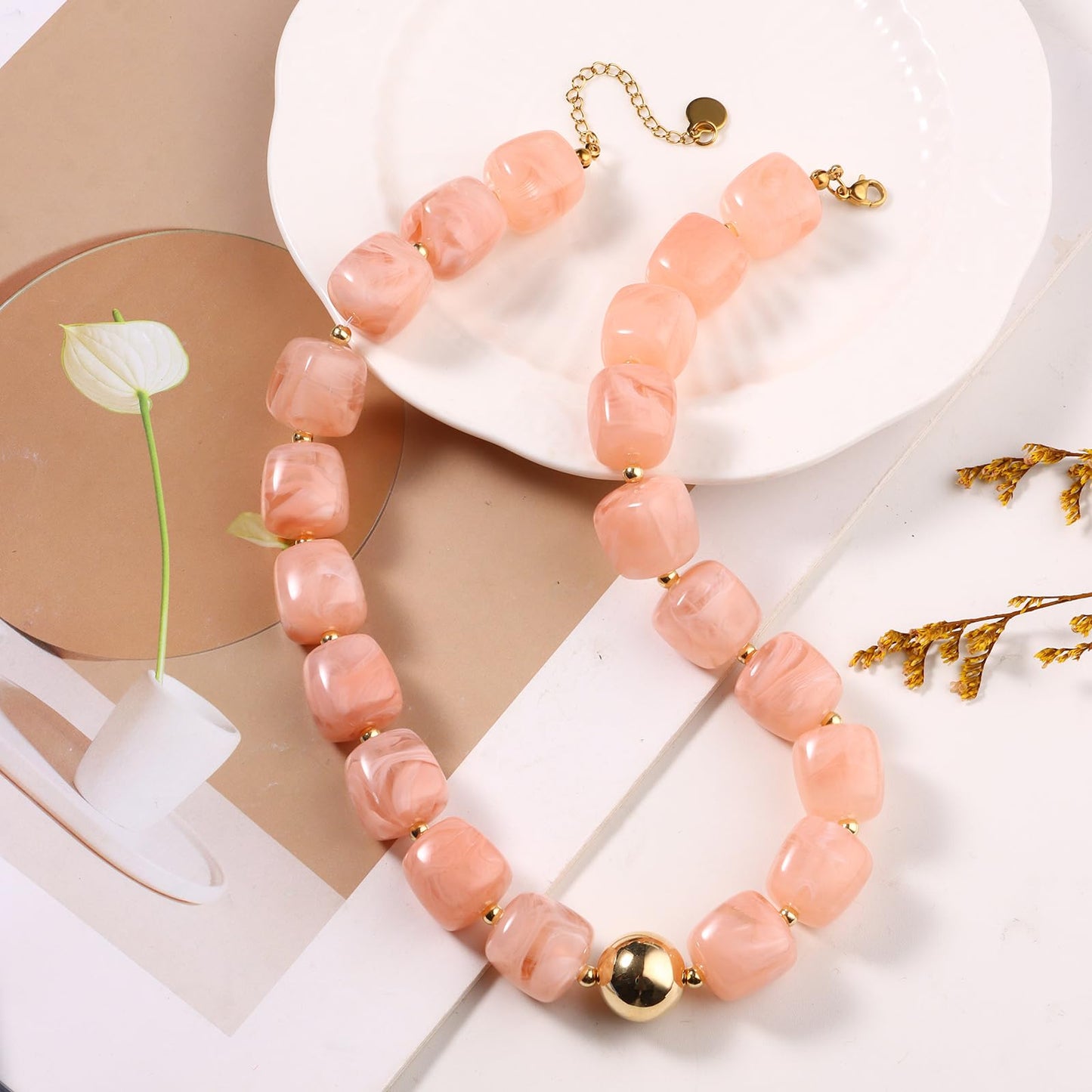 joymiao Big Bead Necklace Chunky Beaded Necklaces for Women Acrylic Bead Choker Statement Necklace Handmade Summer Jewelry Gifts