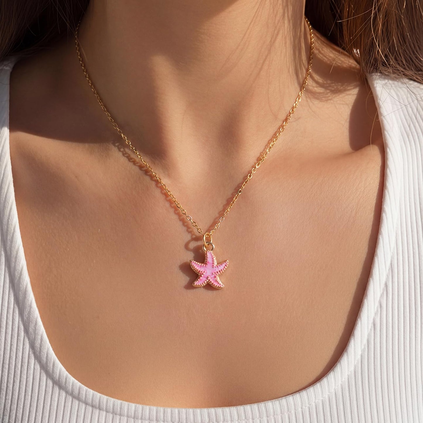 Kingdder 8 Set Starfish Necklace for Women Beach Gold Starfish Necklace with Card Organza Bag Hawaii Ocean Pendant Boho Summer Jewelry Gift Bulk for Birthday Vacation Party Favor