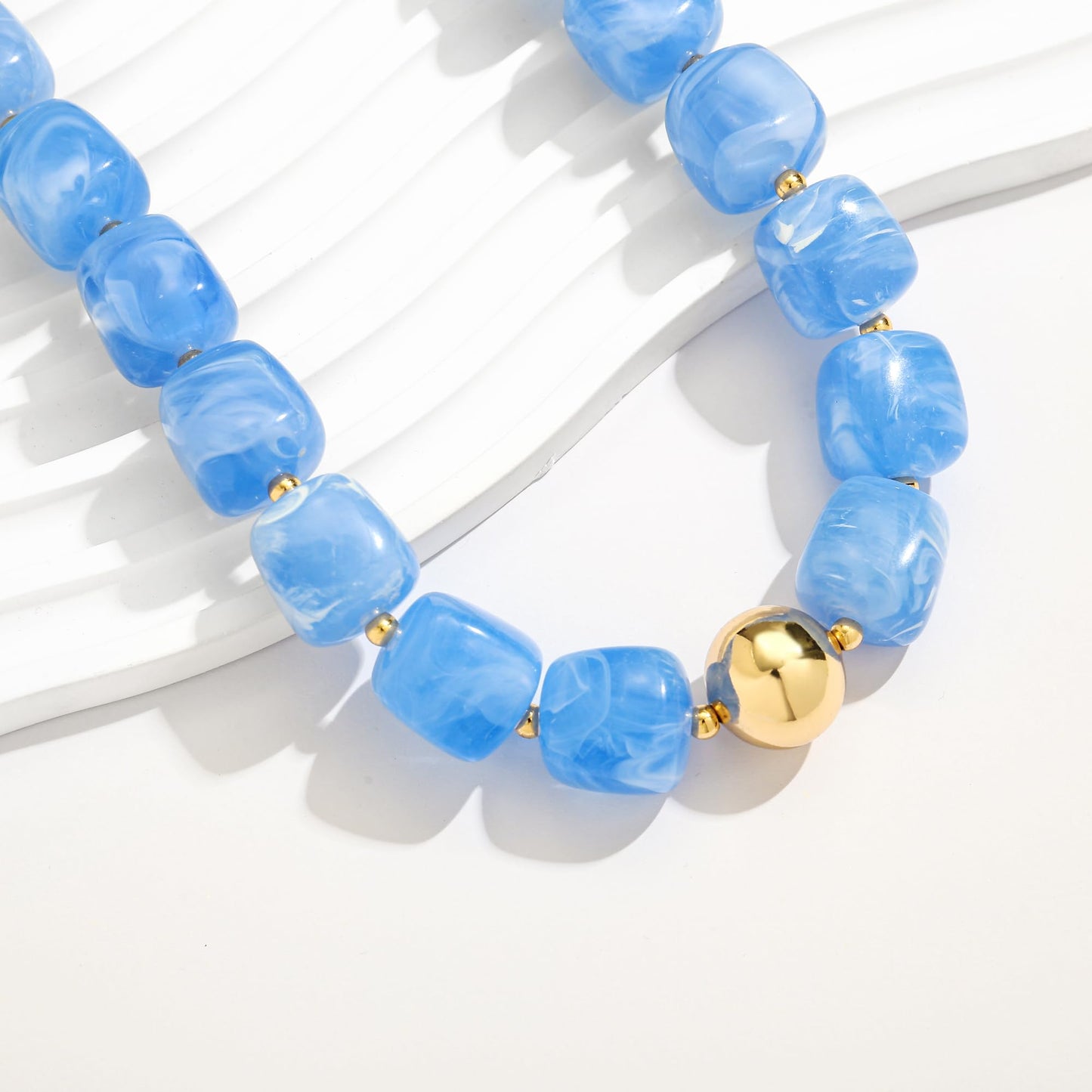 WOWORAMA Chunky Choker Necklaces for Women Sky Blue Large Square Resin Beads Necklace Trendy Statement Chunky Beaded Necklace Summer Holiday Jewelry