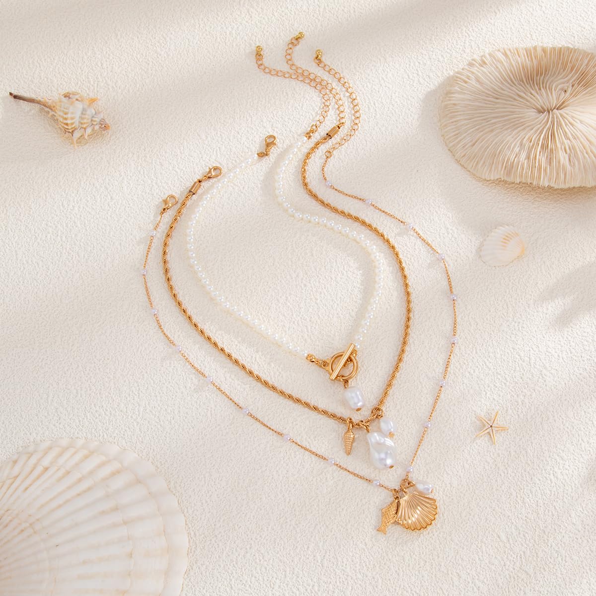 Seashell Necklace Beach Jewelry for Women Starfish Fish Necklace Boho Pearl Choker Sea Shell Necklaces for Women Beach Necklaces Summer Vacation Jewelry (Style1)