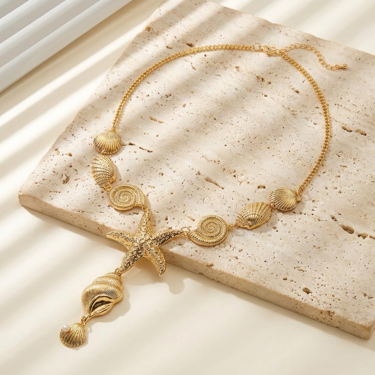 VIYPDRST Starfish Shell Necklaces For Women Big Seashell Beach Conch Y-Shaped Pendant Boho Summer Statement Beach Collar Holiday Jewelry (Gold)