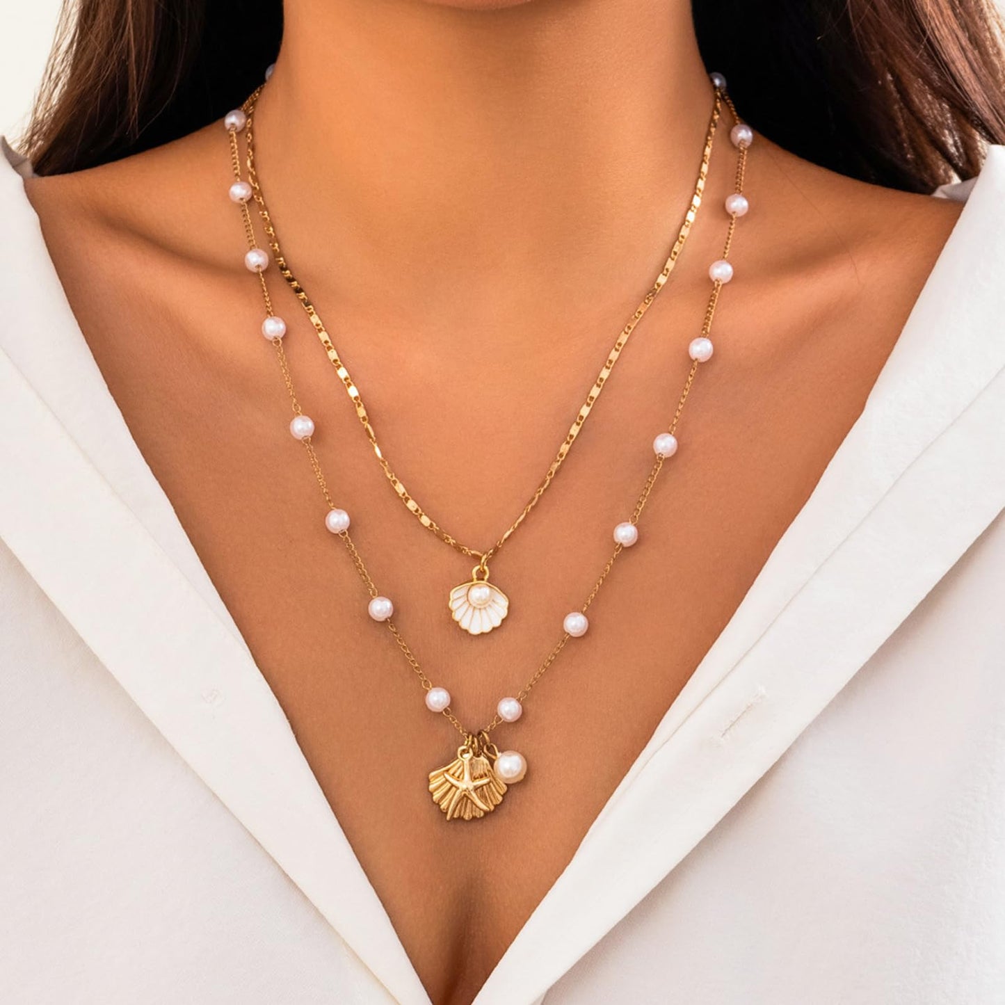 Luolinice Seashell Necklace for Women Gold Shell Charm Necklace Natural Cowrie Pendant Necklace Shell Charm Necklace Beach Boho Jewelry