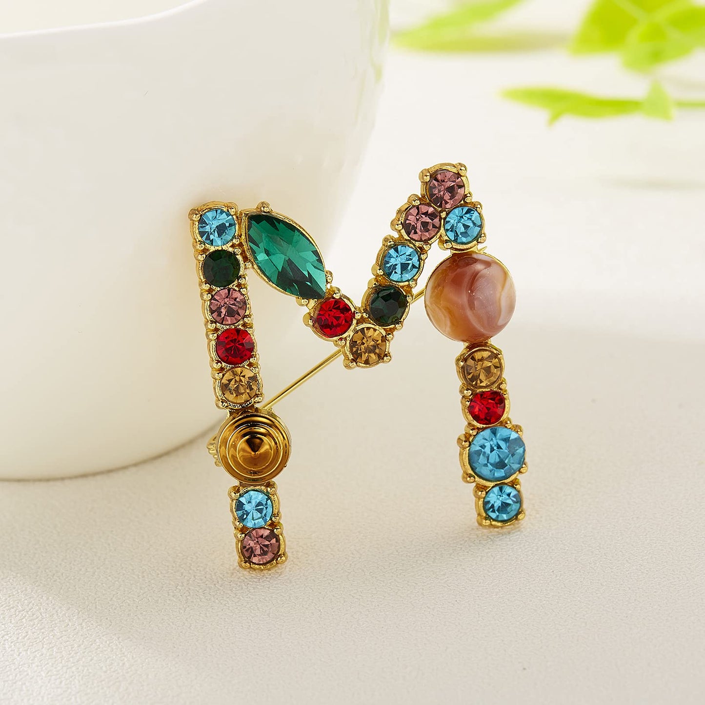 RINHOO Crystal Pearl Initial Brooch Gold Plated Enamel Colorful Letter Alphabet Breastpin Pin Jewelry for GIFTS (Gold M)