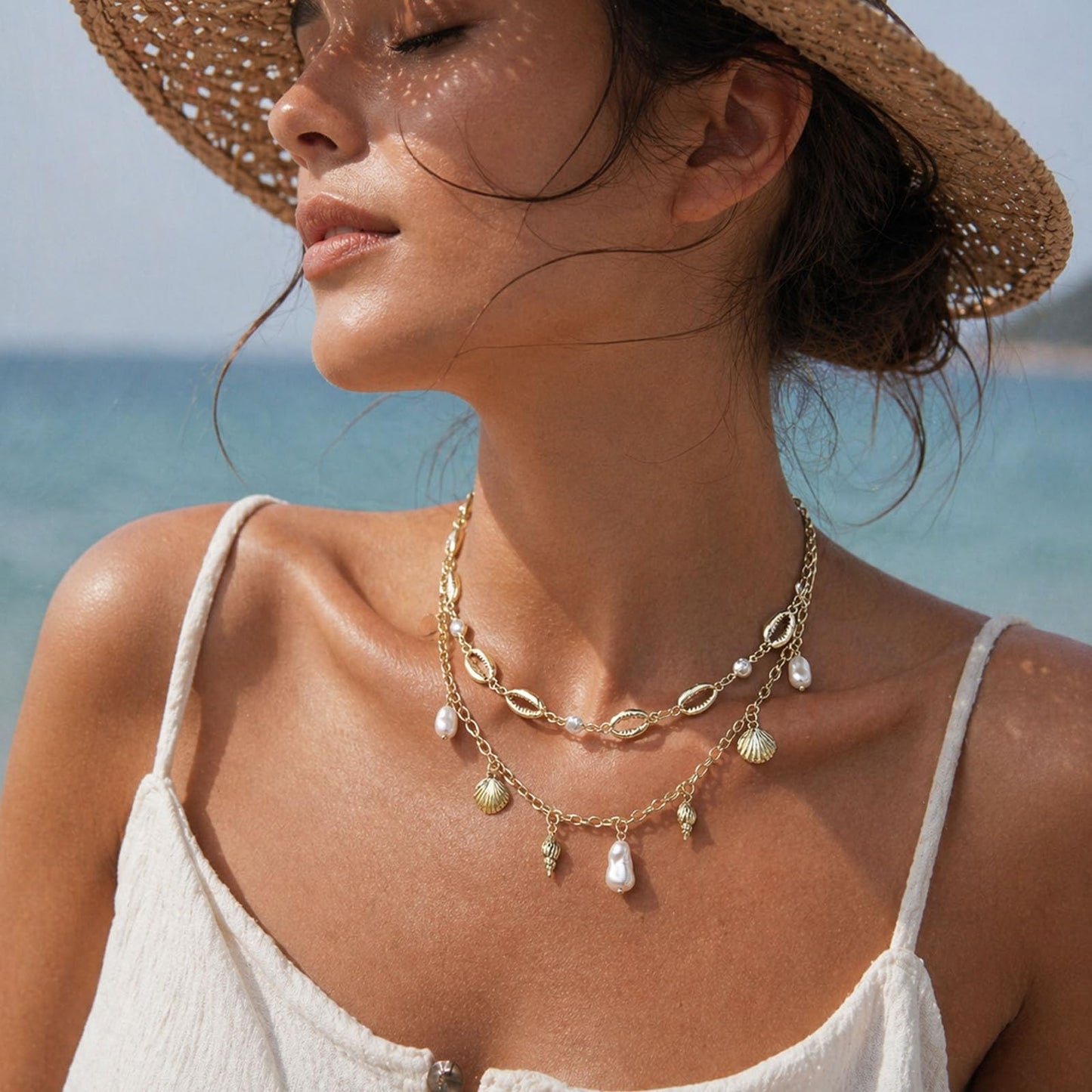 Gold Starfish Shell Necklace for Women Boho Layered Seashell Conch Shell Pearl Pendant Necklaces Set Bohemain Starfish Beach Necklaces Stack Beachy Summer Jewelry Outfits Accessories