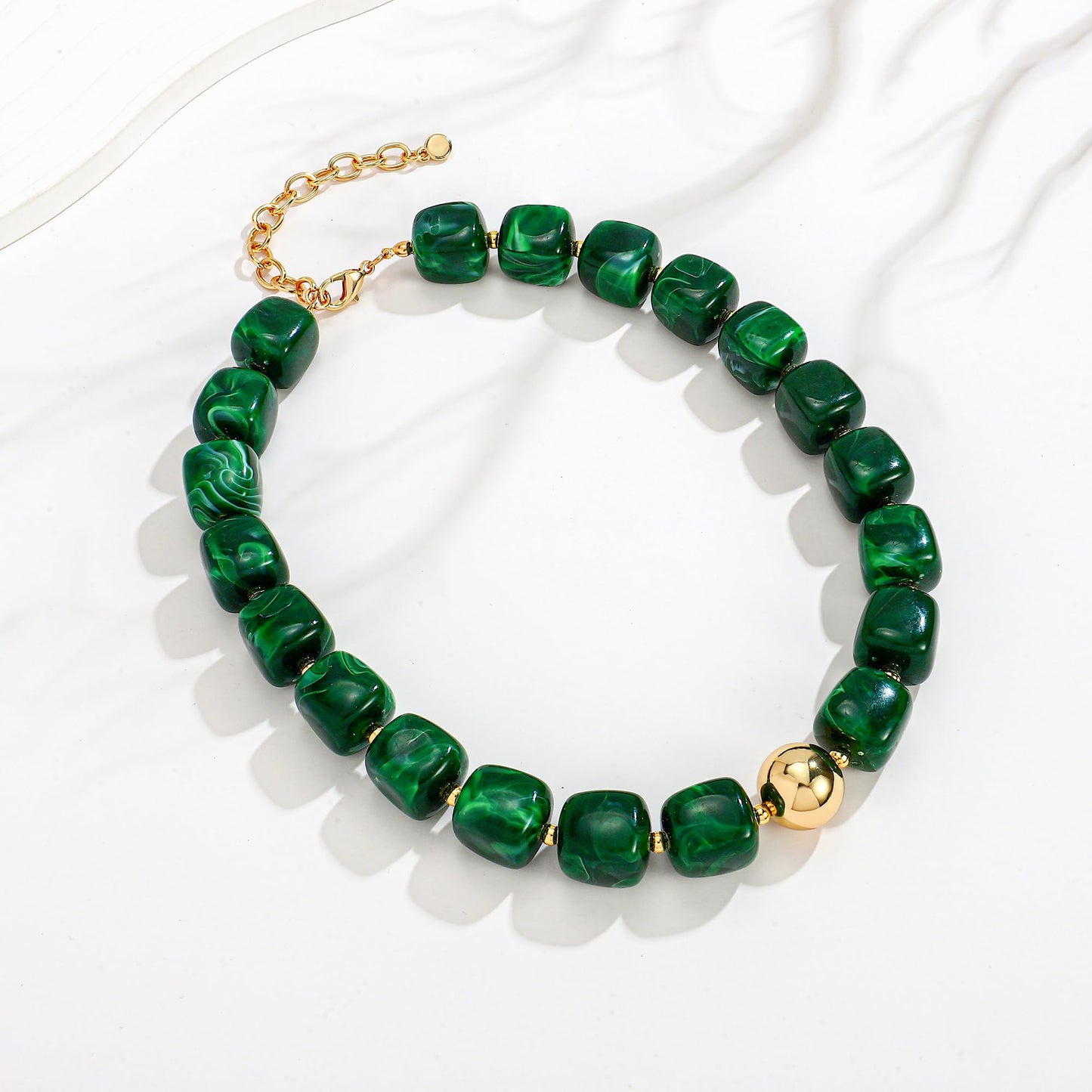 WOWORAMA Green Beaded Necklace for Women Trendy Chunky Statement Choker Necklaces Dark Green Large Square Resin Beads Necklace Y2k Boho Summer Jewelry