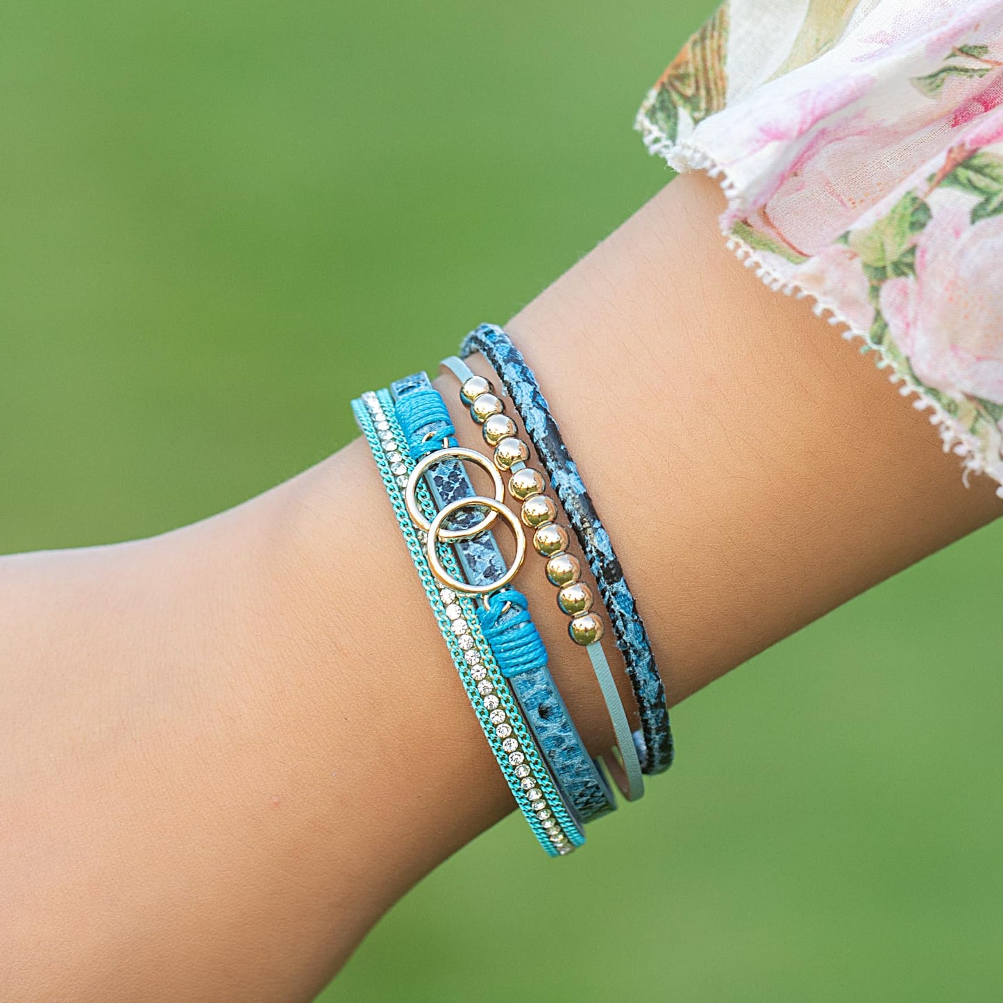 FANCY SHINY Boho Leather Wrap Bracelet Stackable Beaded Infinity Chunky Cuff Bracelets with Magnetic Clasp Western Hippie Outfits Jewelry Gifts for Women(Snakeskin Blue)
