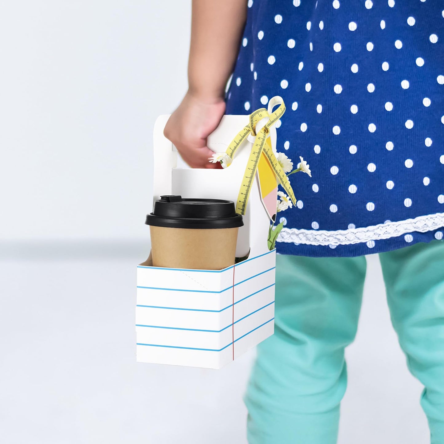 Reallnaive 12 Set Teacher Appreciation Gifts 2 Cup Drink Carrier with Greeting Card Ribbon Disposable Cup Holders with Handle for Back to School End of Year Party Favors (White,Stripe)