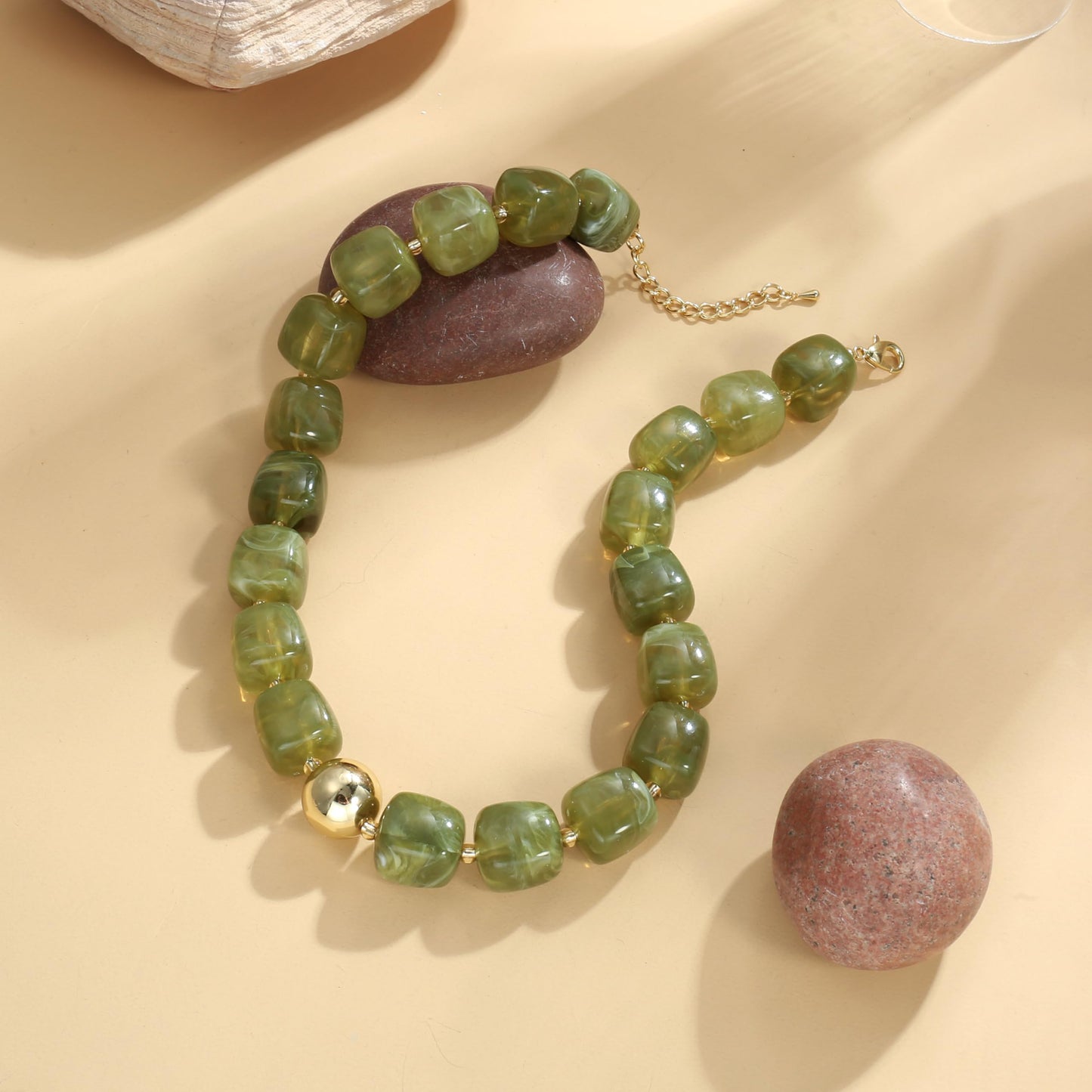 BREPINE Olive Green Chunky Necklaces for Women Multicolored Large Square Resin Beads Necklace Trendy Bold Statement Beaded Summer Candy jelly Vacation Choker