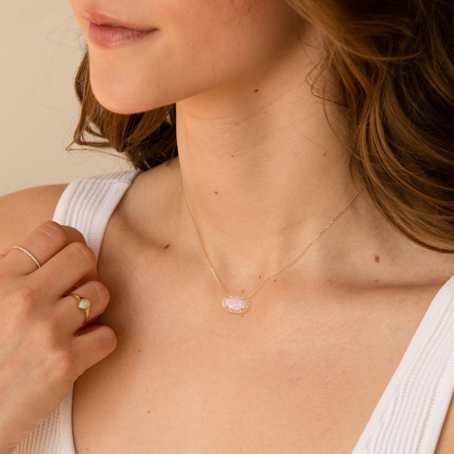 TLY Gold Necklace for Women 14k Gold Plated Dainty Oval Pendant Necklace Red Rose Quartz Druzy Stone Black Emerald Green Blue Choker Necklace Birthday Wedding Bridesmaid Prom Jewelry Gifts for Mom