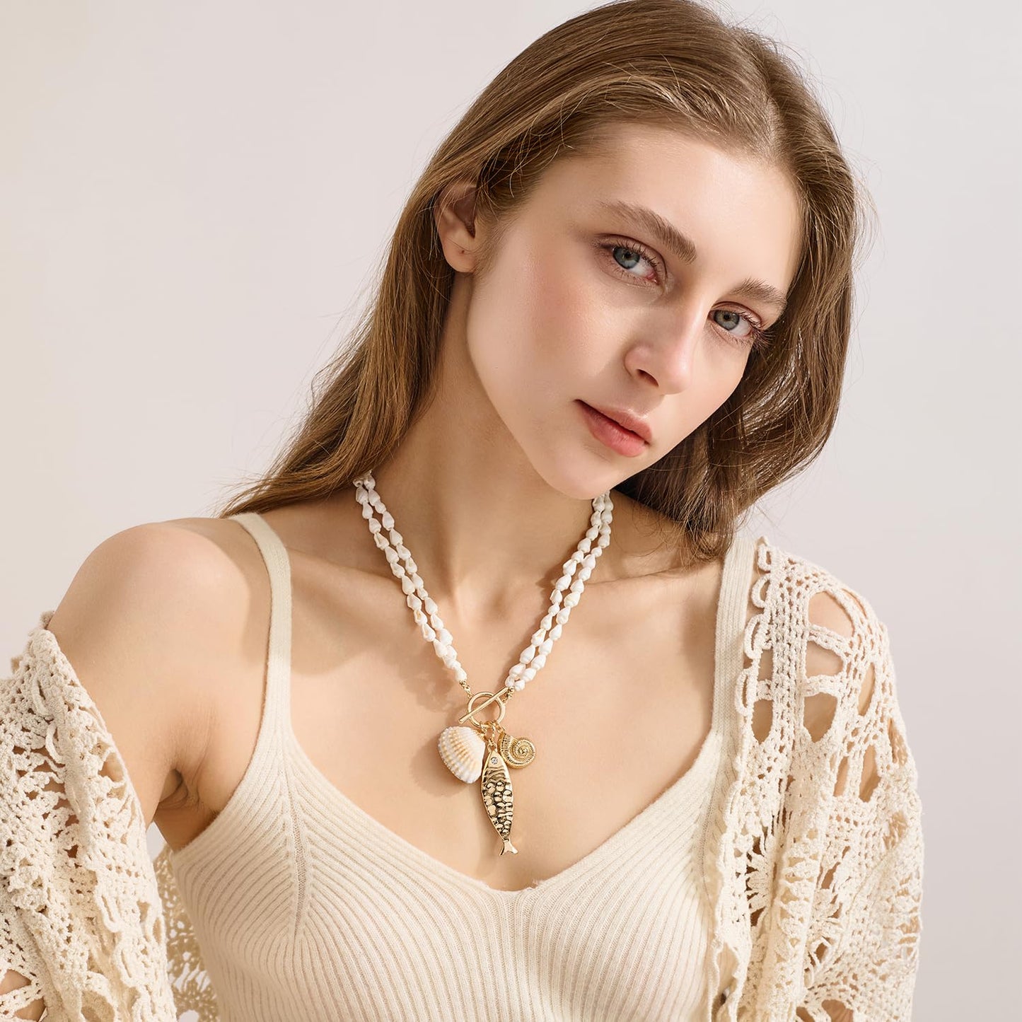 LILIE&WHITE Gold Fish Necklaces for Women Shiny Shell Conch Pendant Necklaces Classic Beach Statement Charms Necklace Jewelry Gift