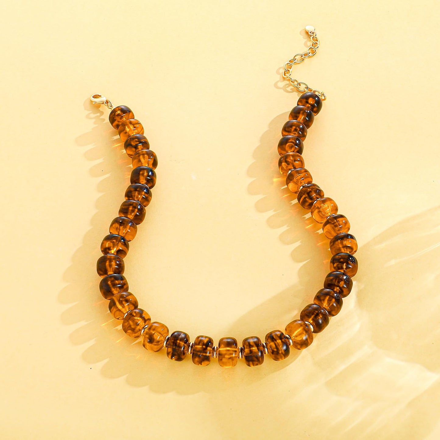 HolidayQbee Beaded Necklace for Women Chunky Beaded Necklace Boho Oval Big Bead Statement Orange Bead Choker Necklaces Fashion Trendy Summer Beach Jewelry Gifts