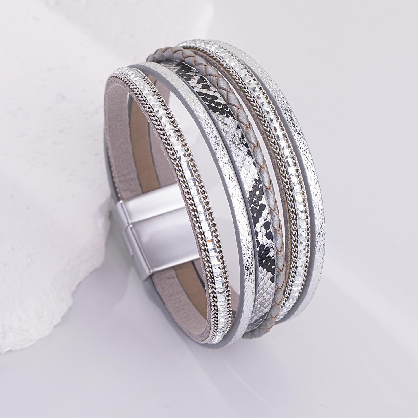 FANCY SHINY Boho Leather Wrap Bracelets Trendy Layered Bracelets with Magnetic Clasp Strackable Bohemian Cuff Jewelry Gifts for Women(Metallic Gray)