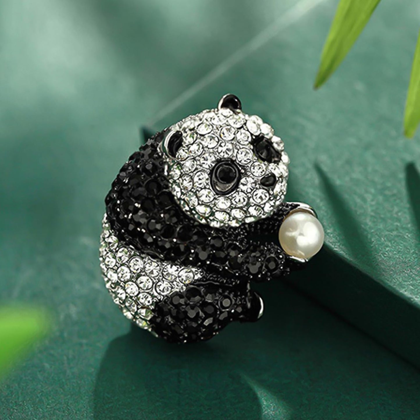 HETICA Animal Brooch for Women, Funny and Cute Flower Brooch Safety Pins Clothing Backpack Hat Decoration Enamel Pins Fashion Women Brooches and Pins Jewelry