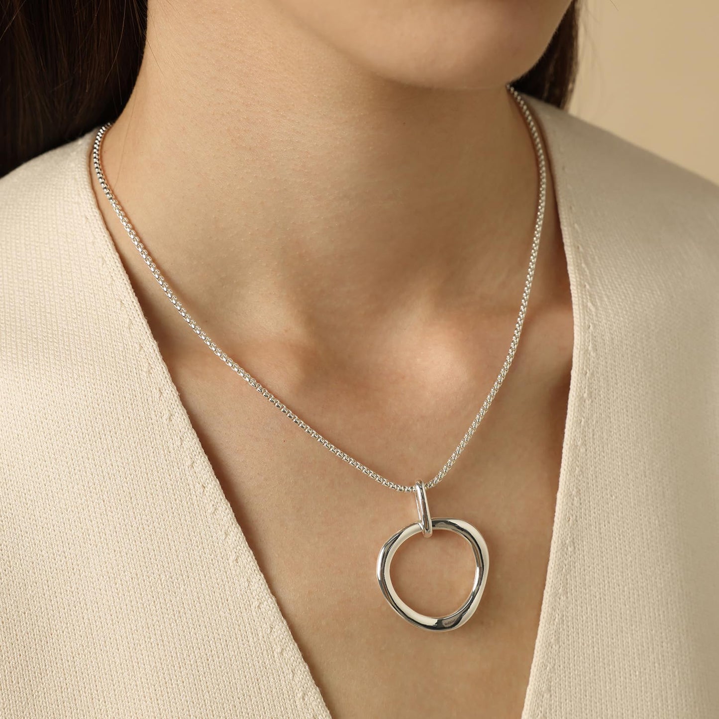 COBI Circle Necklace for Women, 18K Gold/Rhodium Plated Long Necklace, Sliver Statement Necklace Simple Everyday Jewelry, Fashion Trendy Birthday Gifts