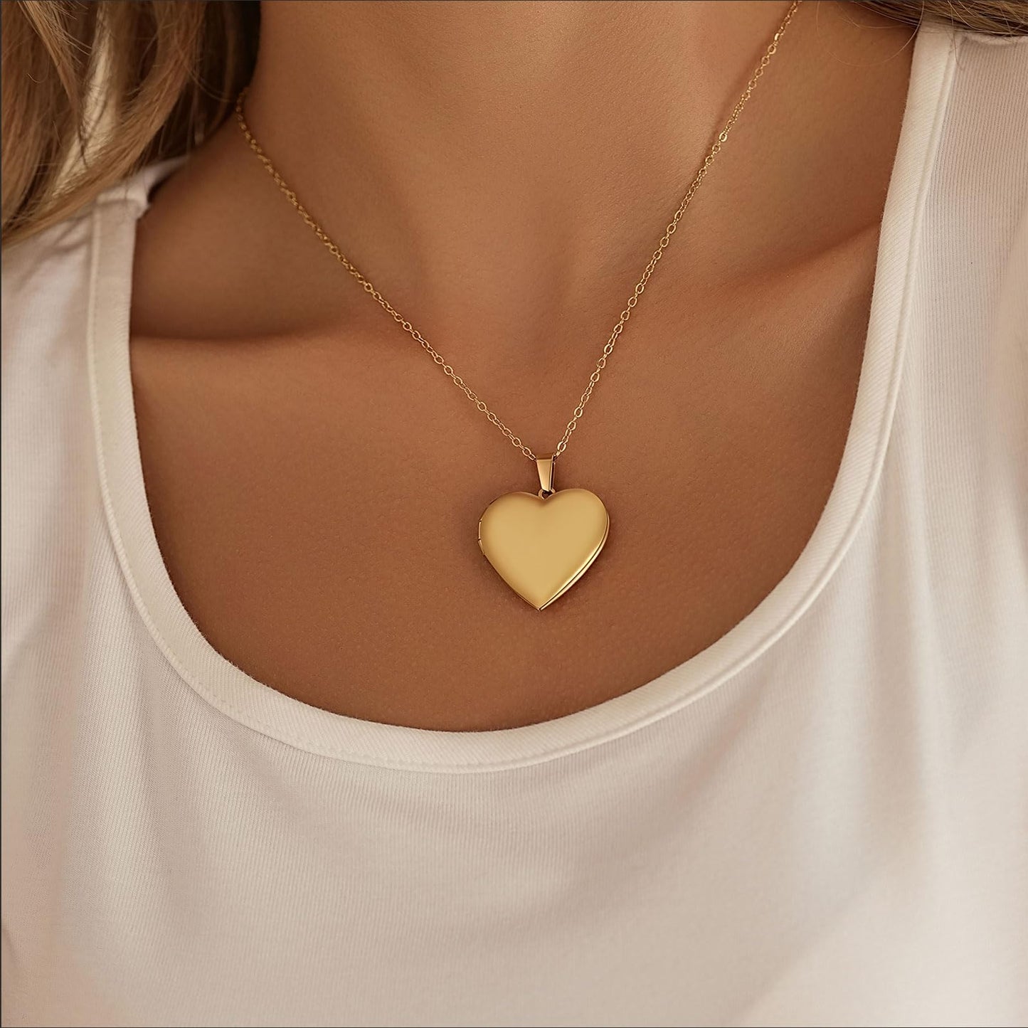 PHOCKSIN Gold Heart Lockets Necklace for Girlfriend Locket Necklaces that Holds 2 Pictures Memorial Lockets for Women