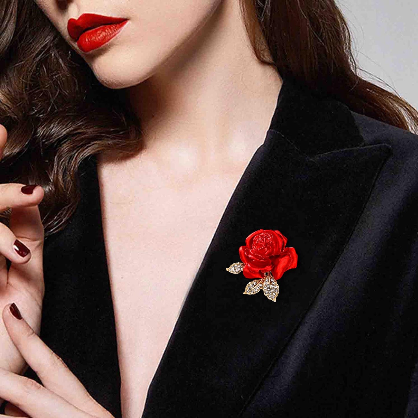 Crystal Red Rose Flower Brooch Pins for Women Elegant Enamel Rhinestone Floral Brooches Pin Fashion Jewelry for Party Dance Wedding Banquet Brooch for Women Girl Gift