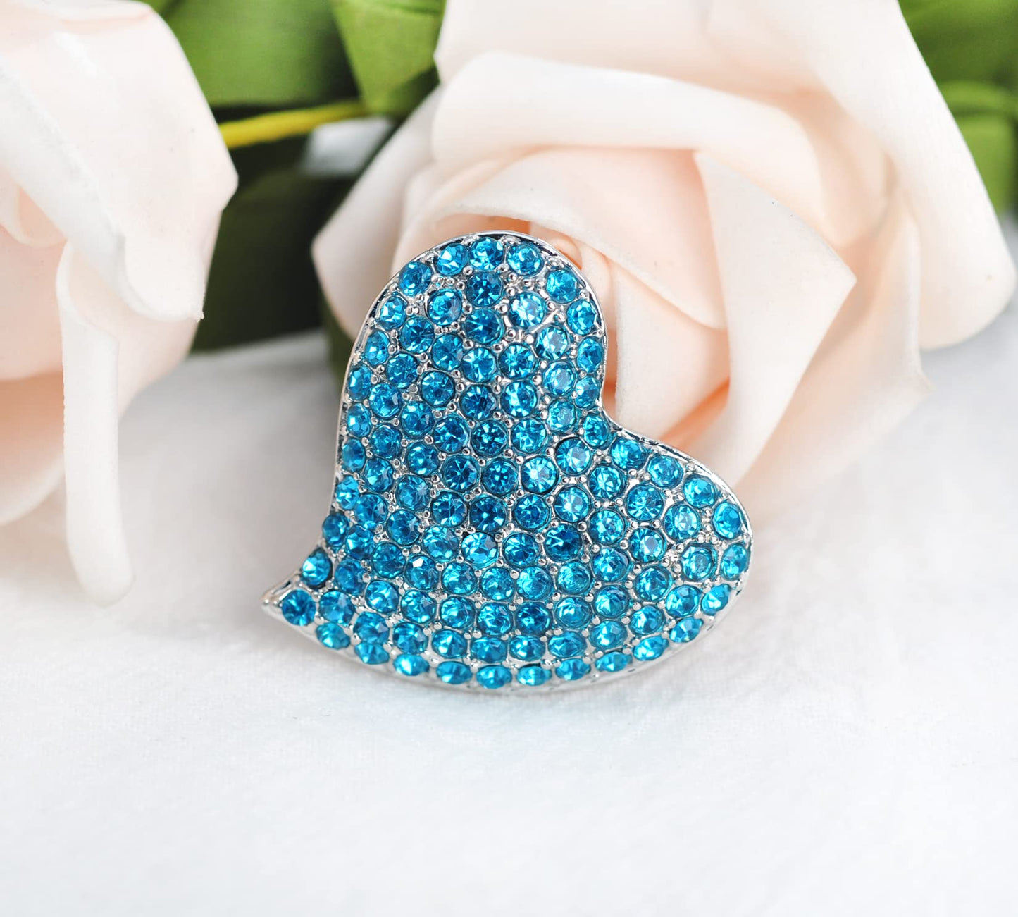Gyn&Joy Womens Aqua Blue Crystal Love Heart Fashion Brooch