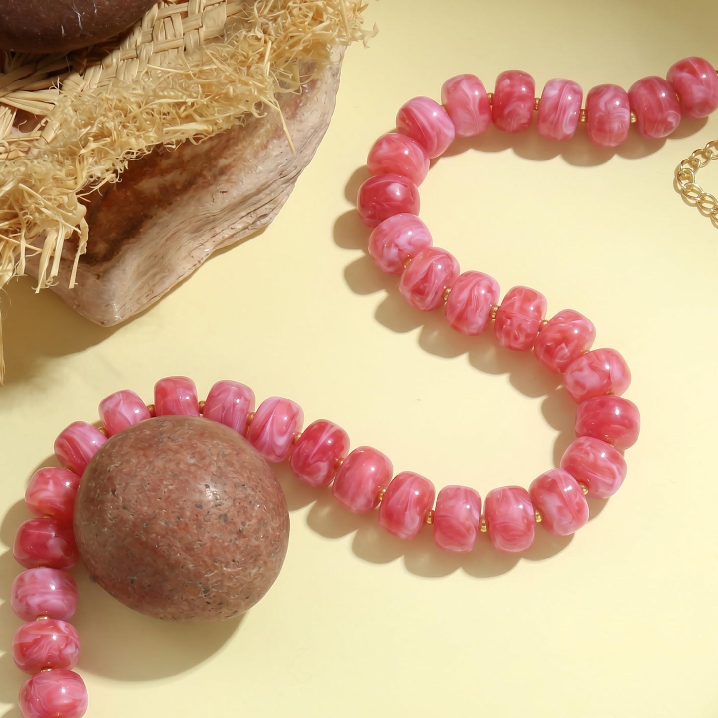Badu Rose Pink Chunky Beaded Necklace for Women Boho Bead Choker Necklace Summer Fashion Trendy Jewelry Gift