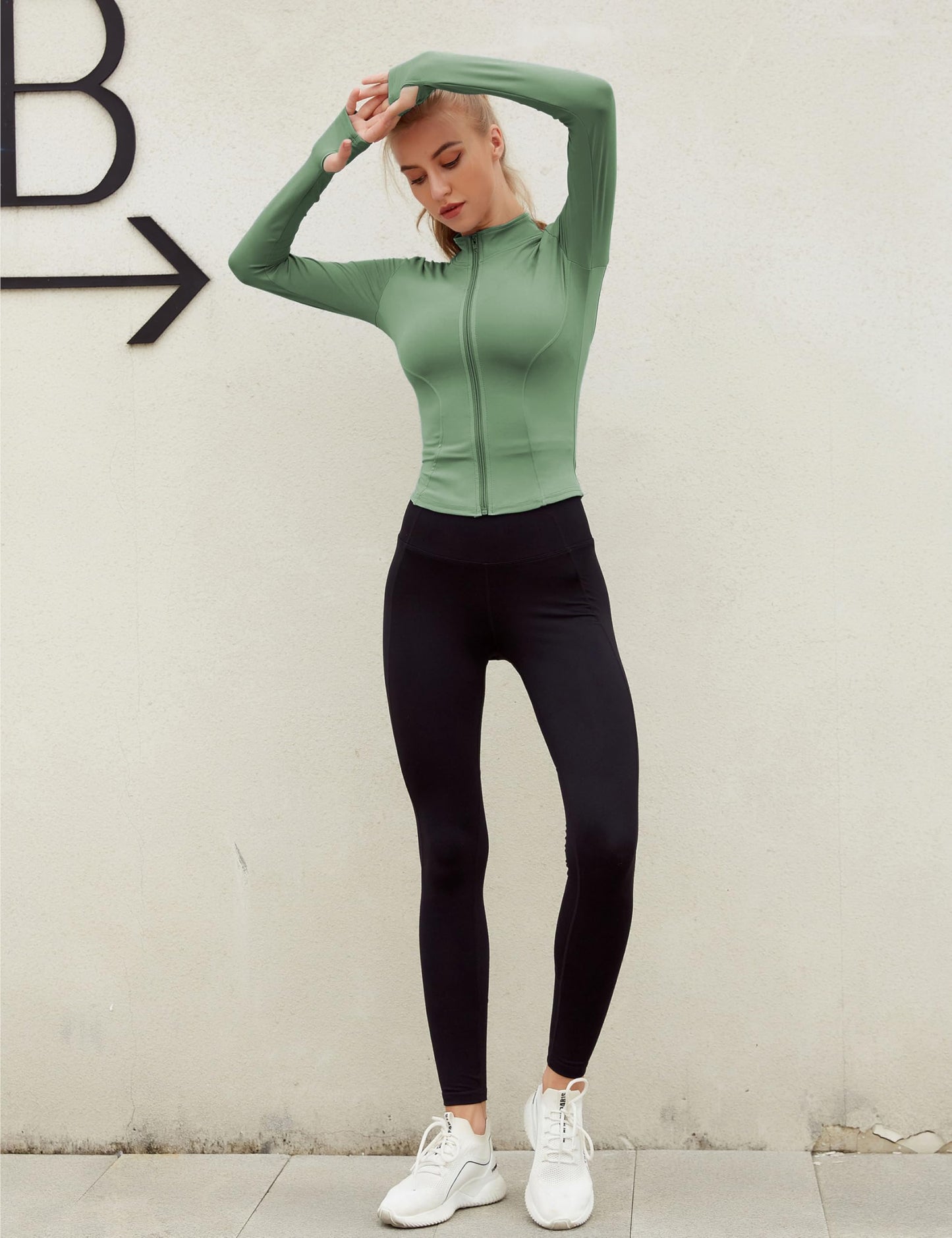 Lviefent Womens Lightweight Full Zip Running Track Jacket Workout Slim Fit Yoga Sportwear with Thumb Holes (Green-S)