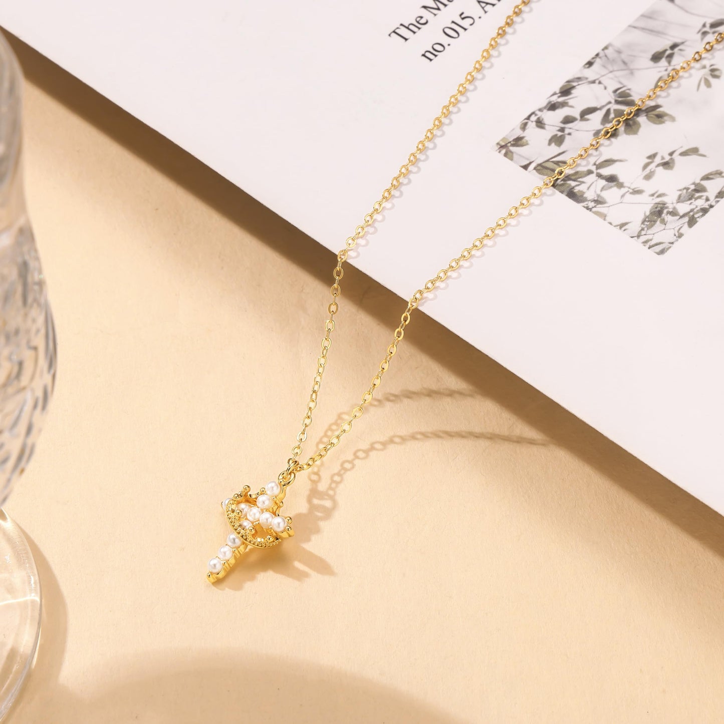 Robaice Cross Necklace for Women 14K Gold Plated Crown Cross Pendant Necklace Simple Gold Necklaces Faith Cross Jewelry First Communion Necklace, Pearl Cross