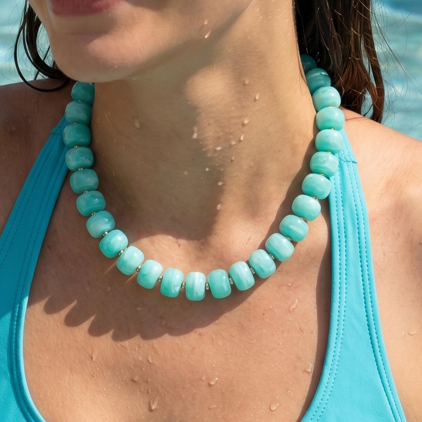 Badu Lake Blue Chunky Beaded Necklace for Women,Acrylic Bead Choker Statement Necklace Cute Trendy Necklaces Jewelry Gifts